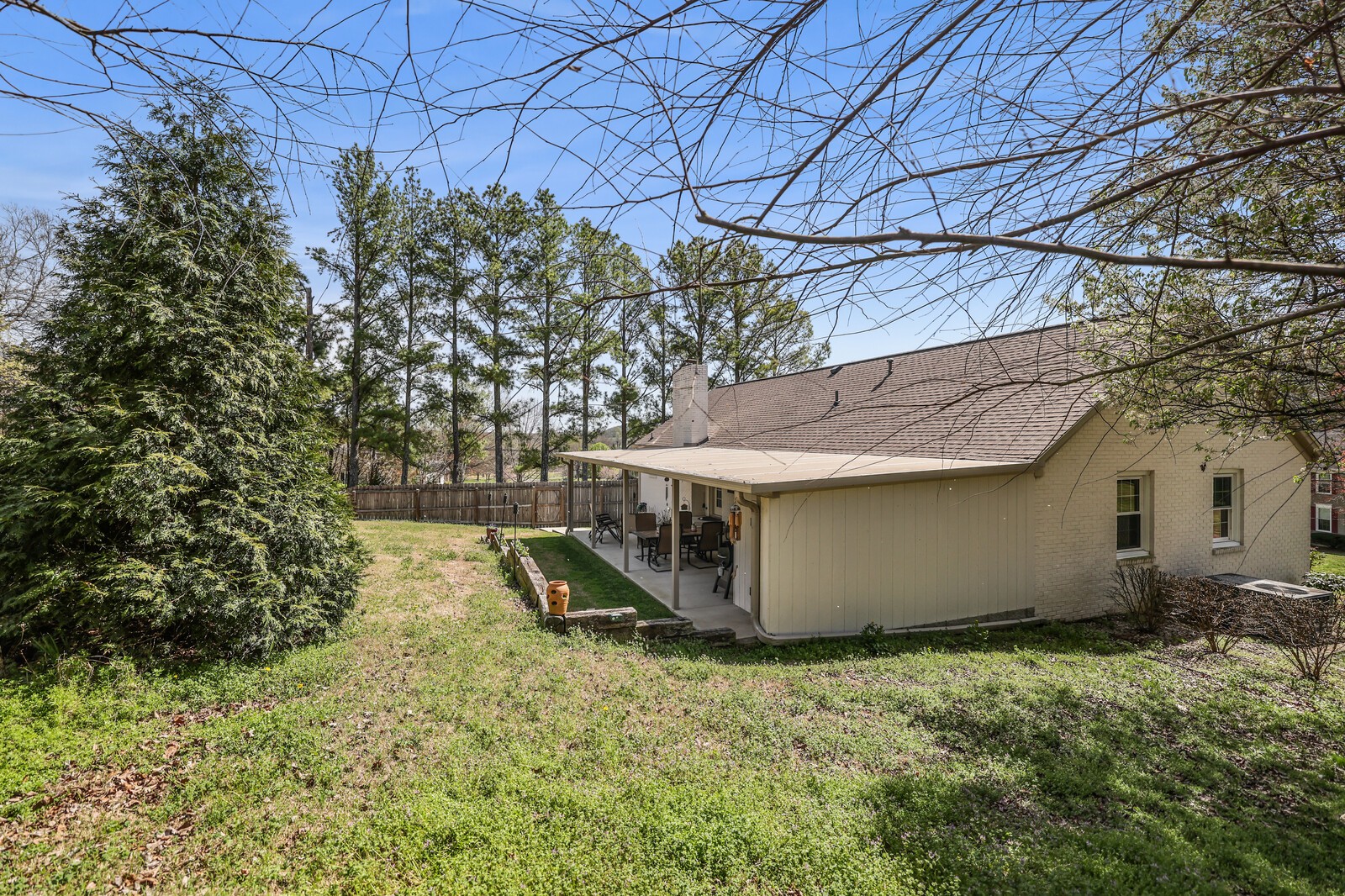 1500 Heritage Dr
