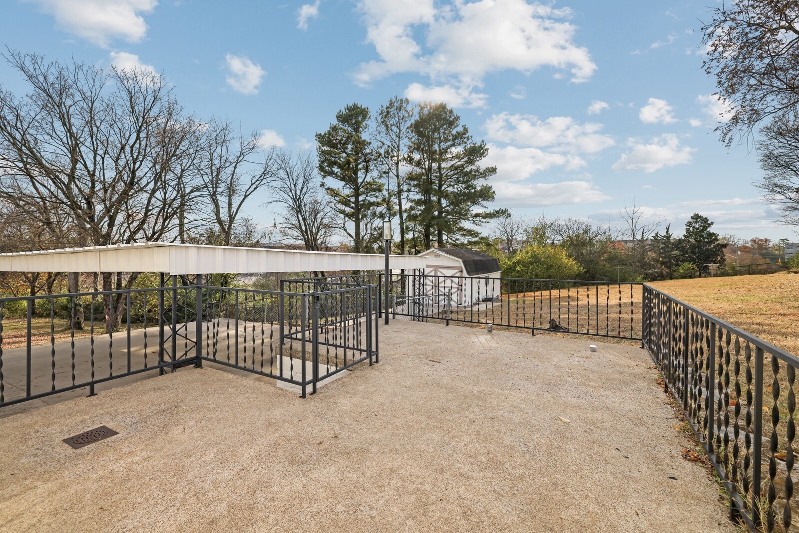 924 Shauna Dr
