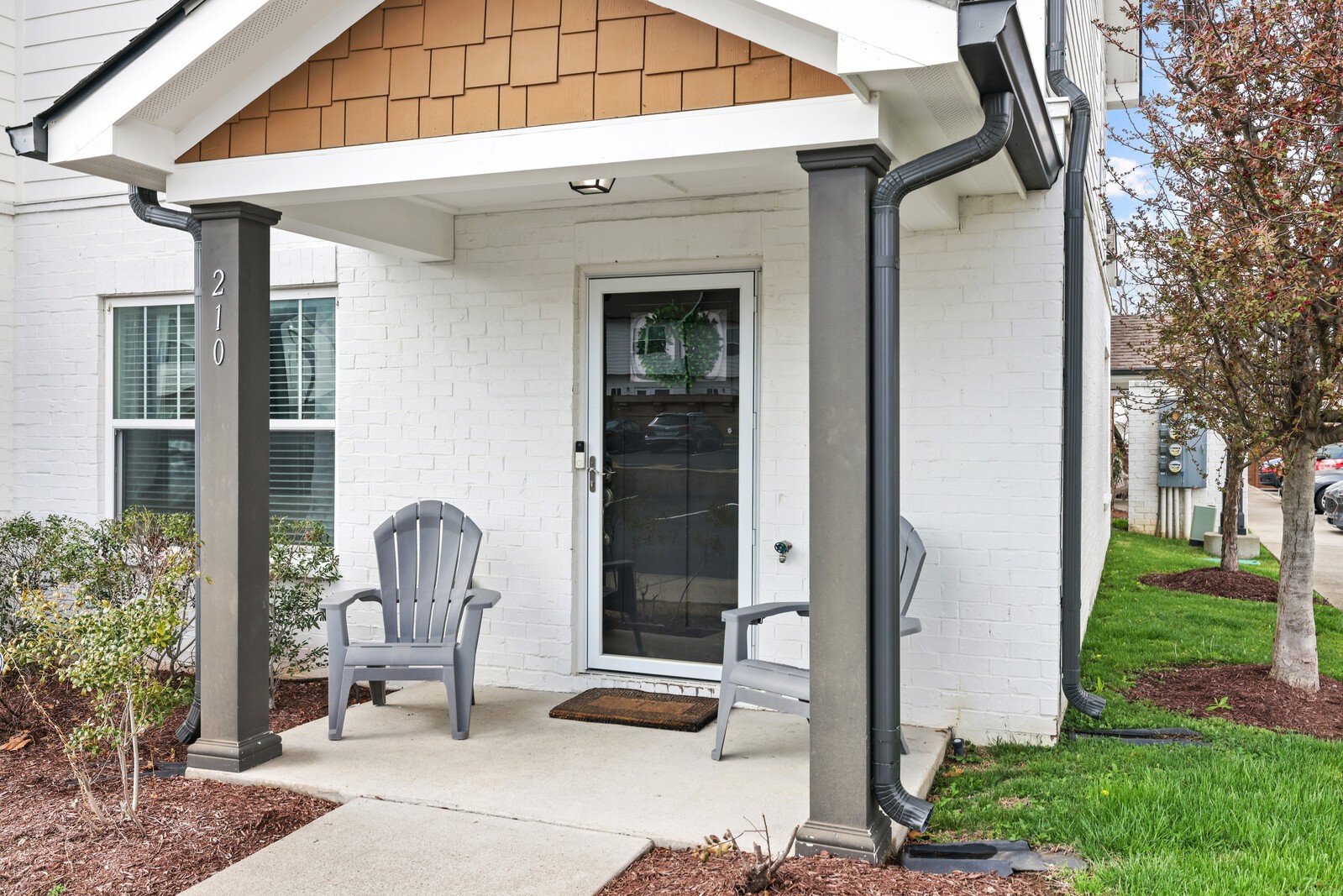 210 W Mill Dr