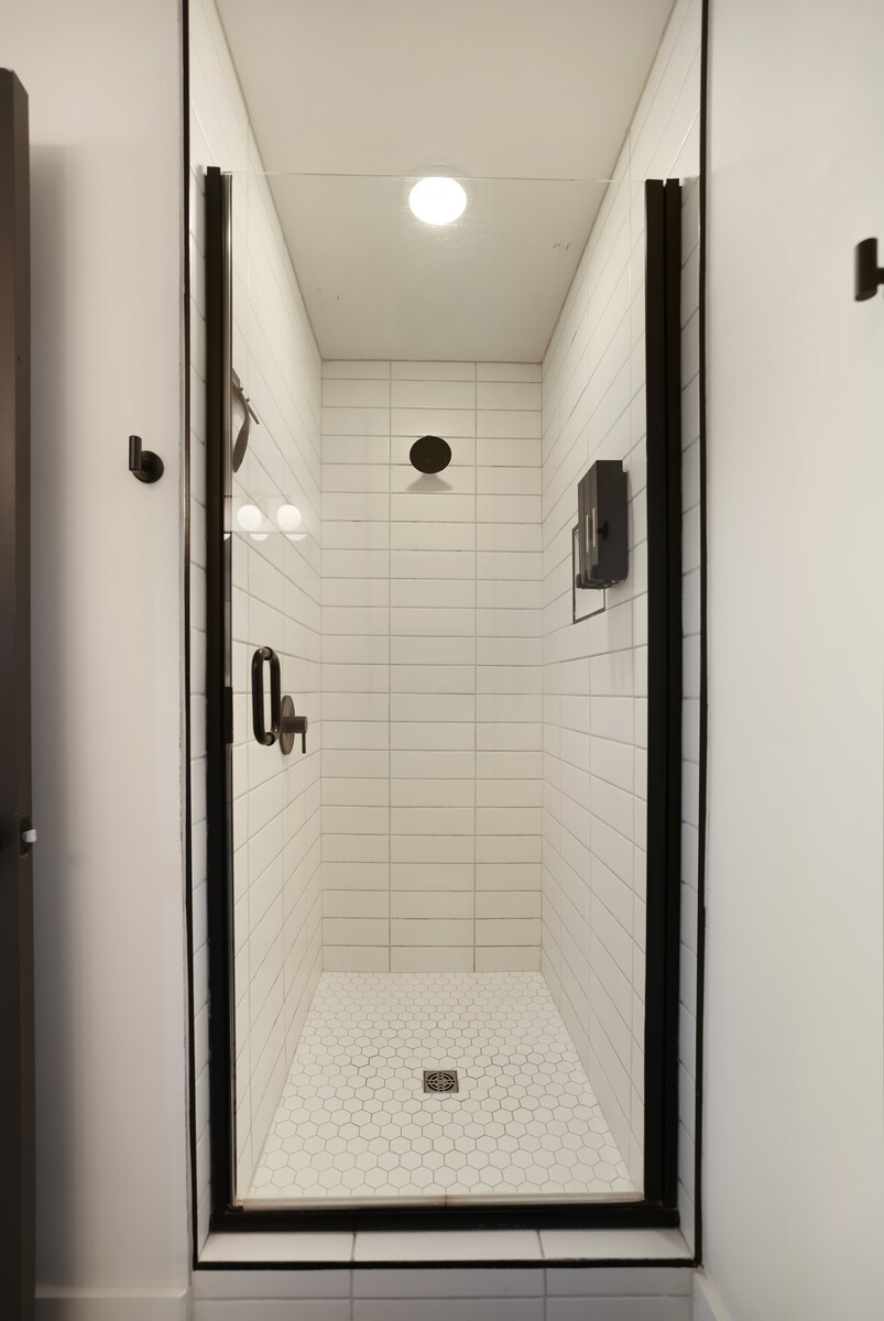 102 Duke St Unit: 45