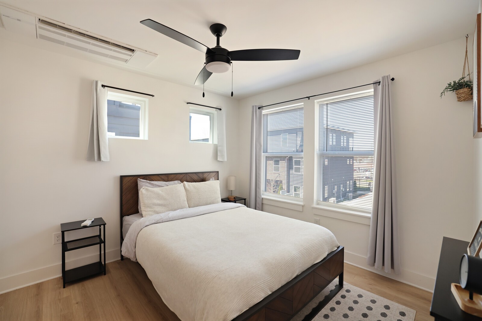 102 Duke St Unit: 45