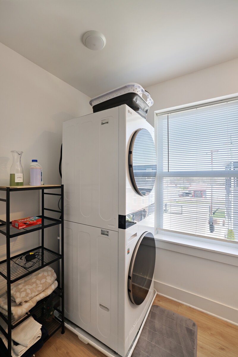 102 Duke St Unit: 45