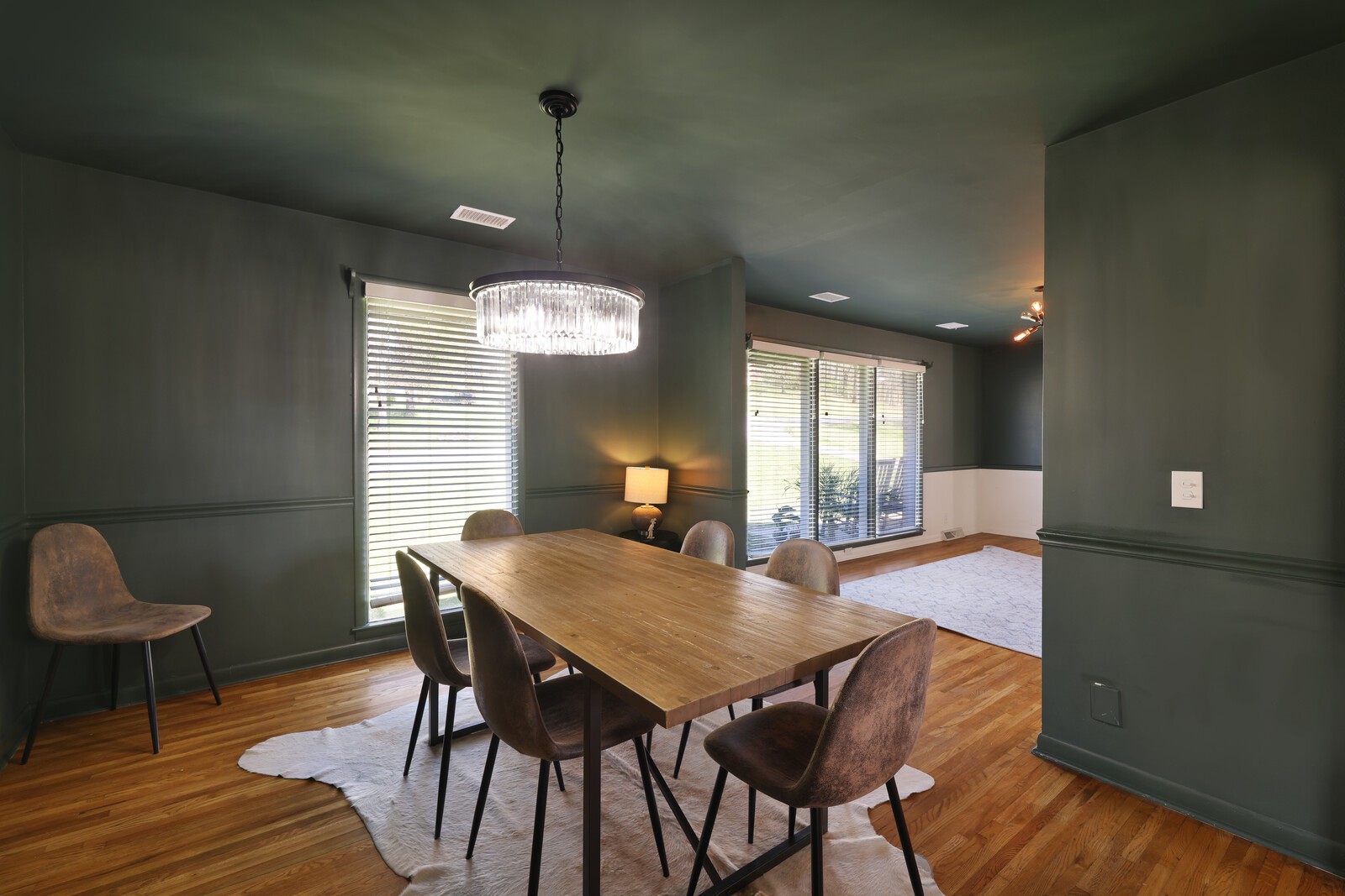 436 Foothill Dr