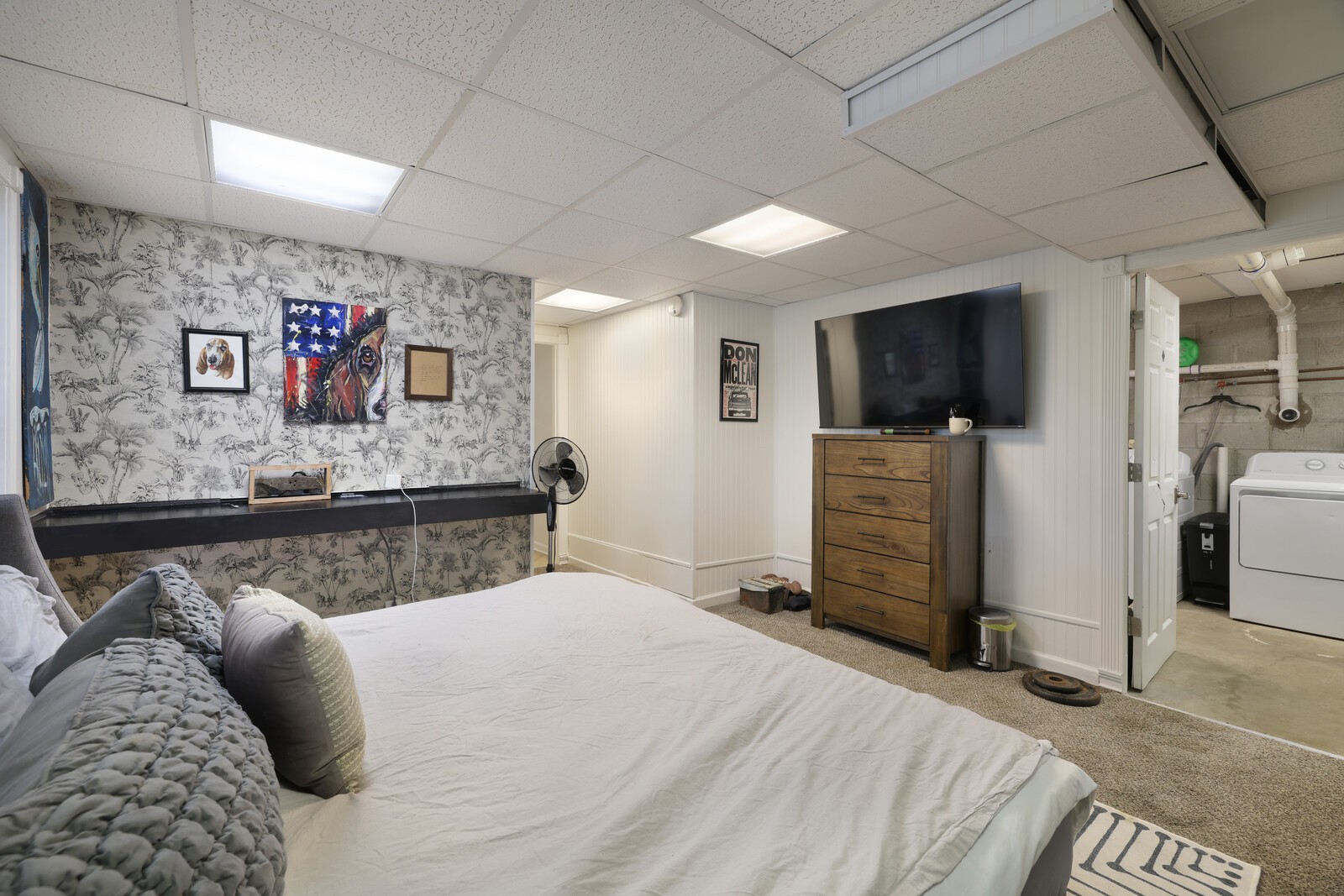 436 Foothill Dr
