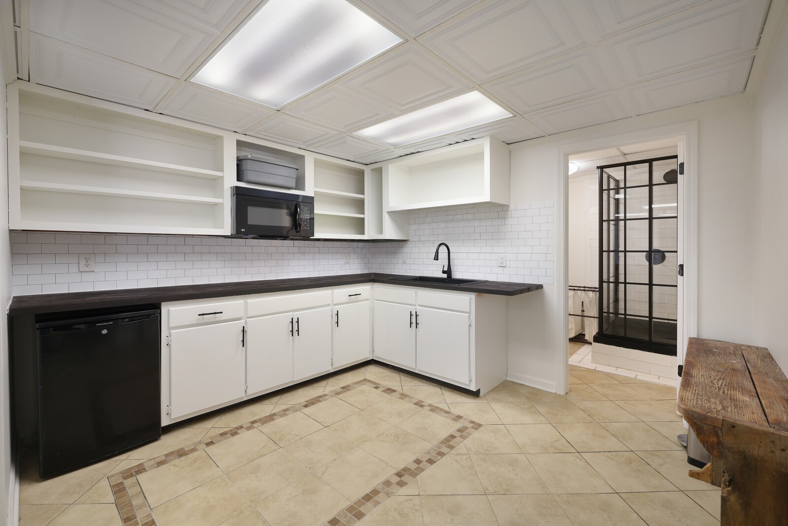436 Foothill Dr