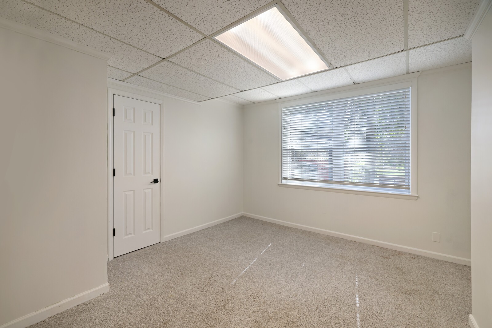436 Foothill Dr