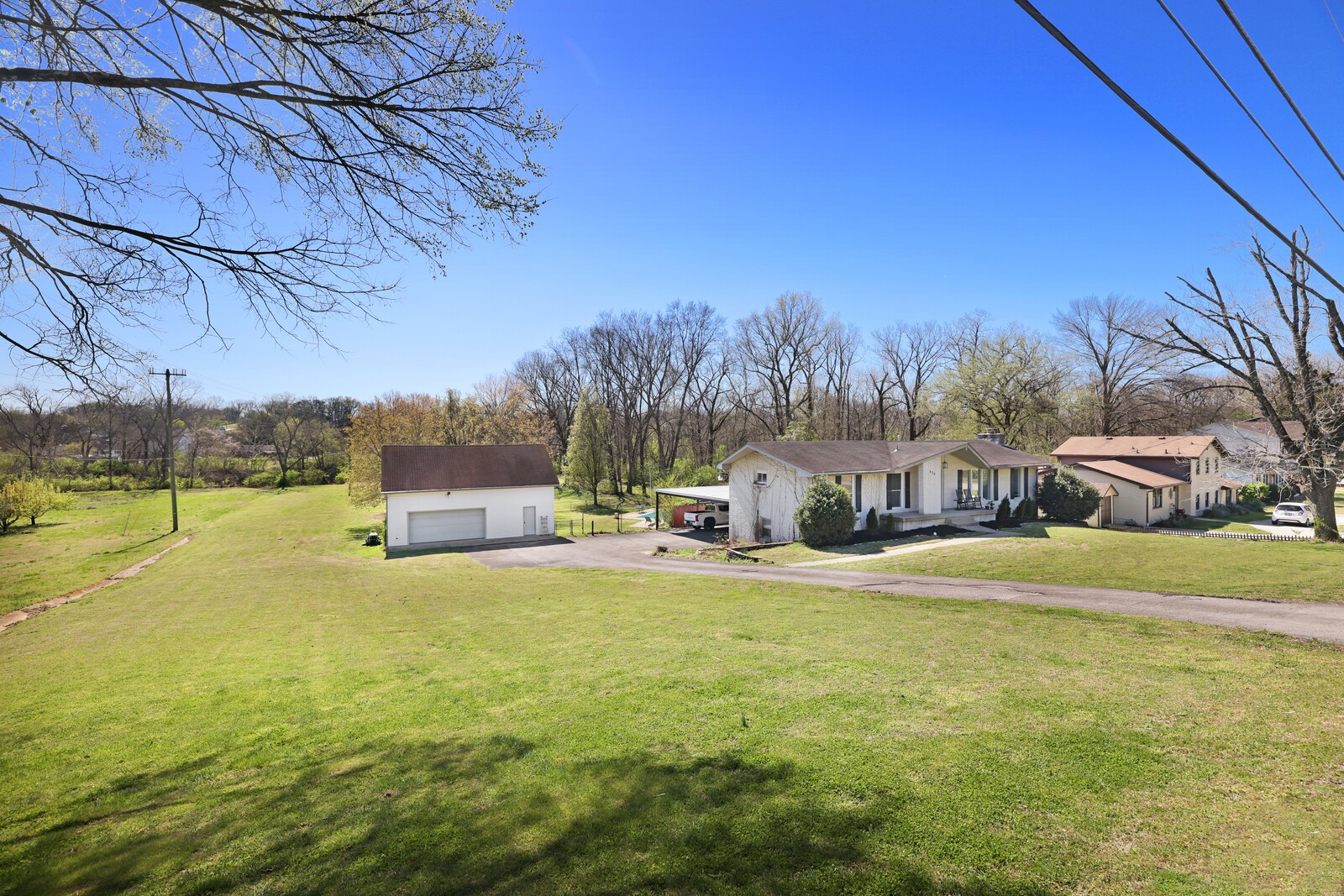 436 Foothill Dr