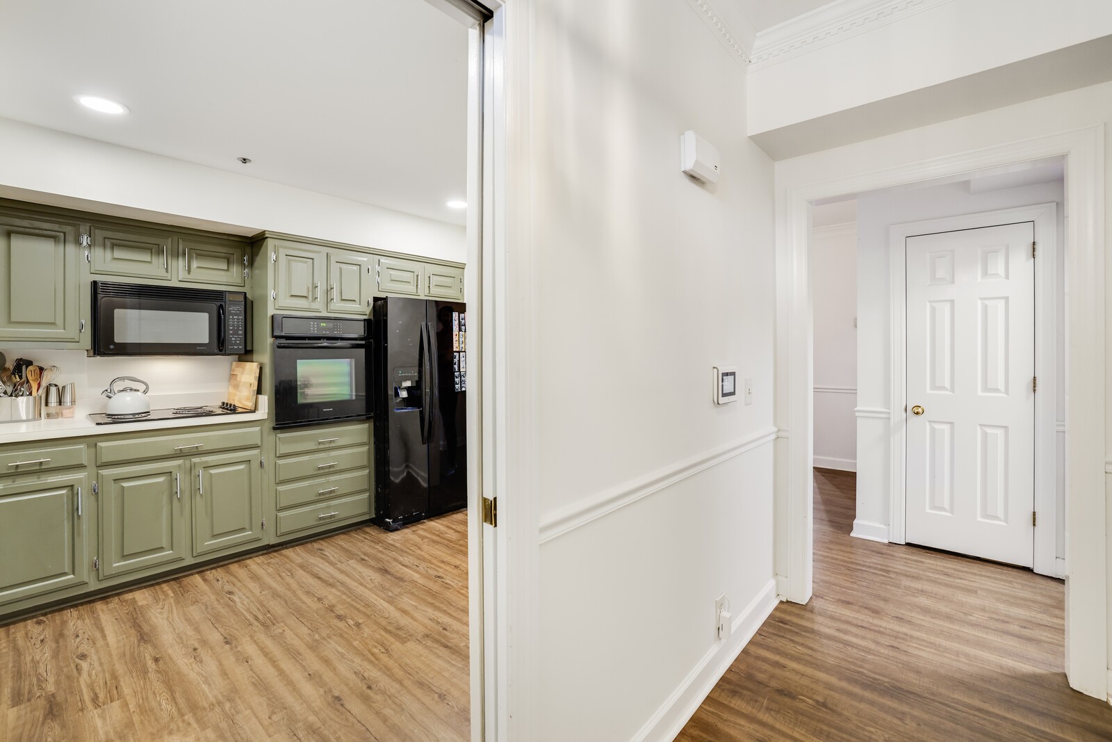 305 Rose Hall