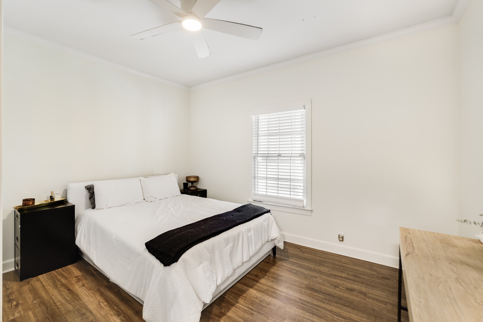 305 Rose Hall