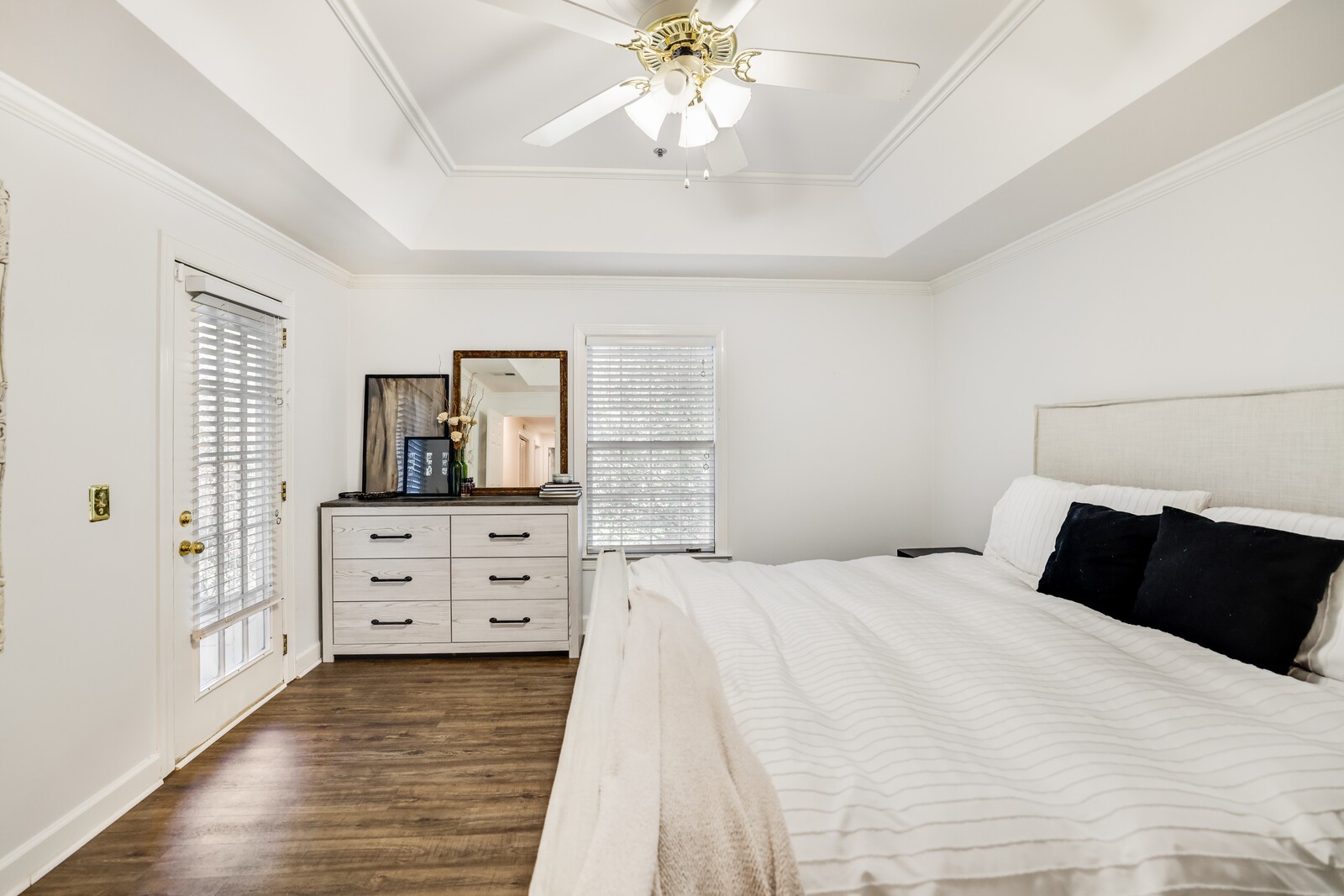 305 Rose Hall