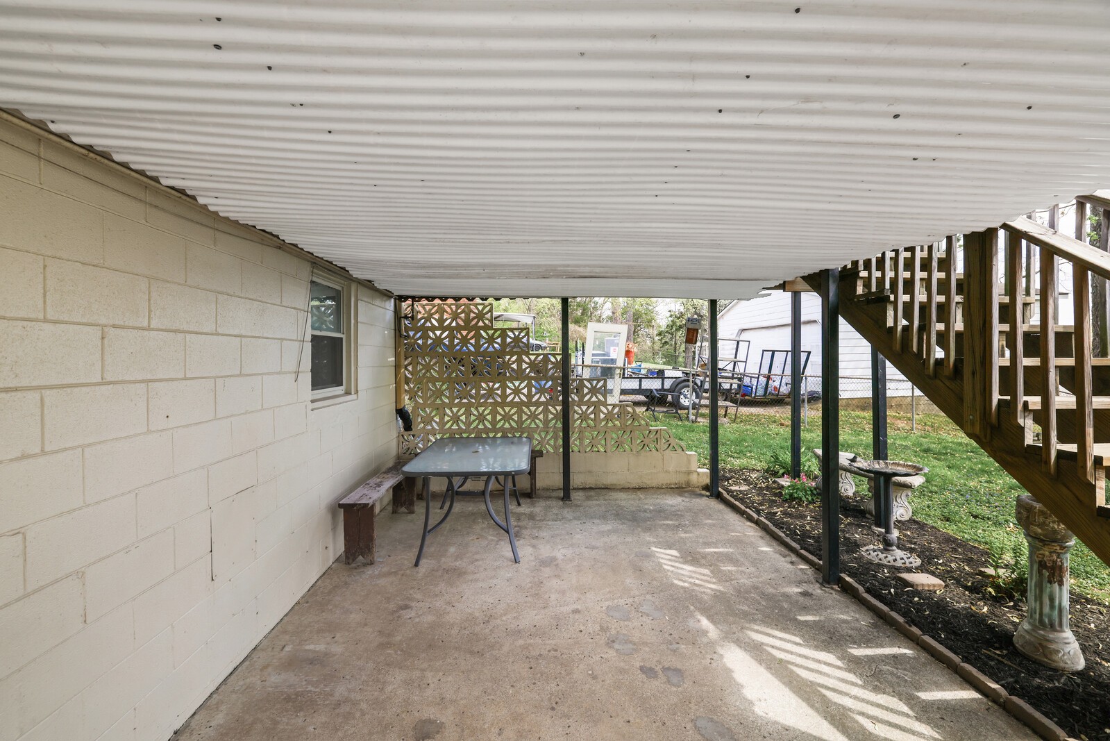 4832 Bowfield Dr