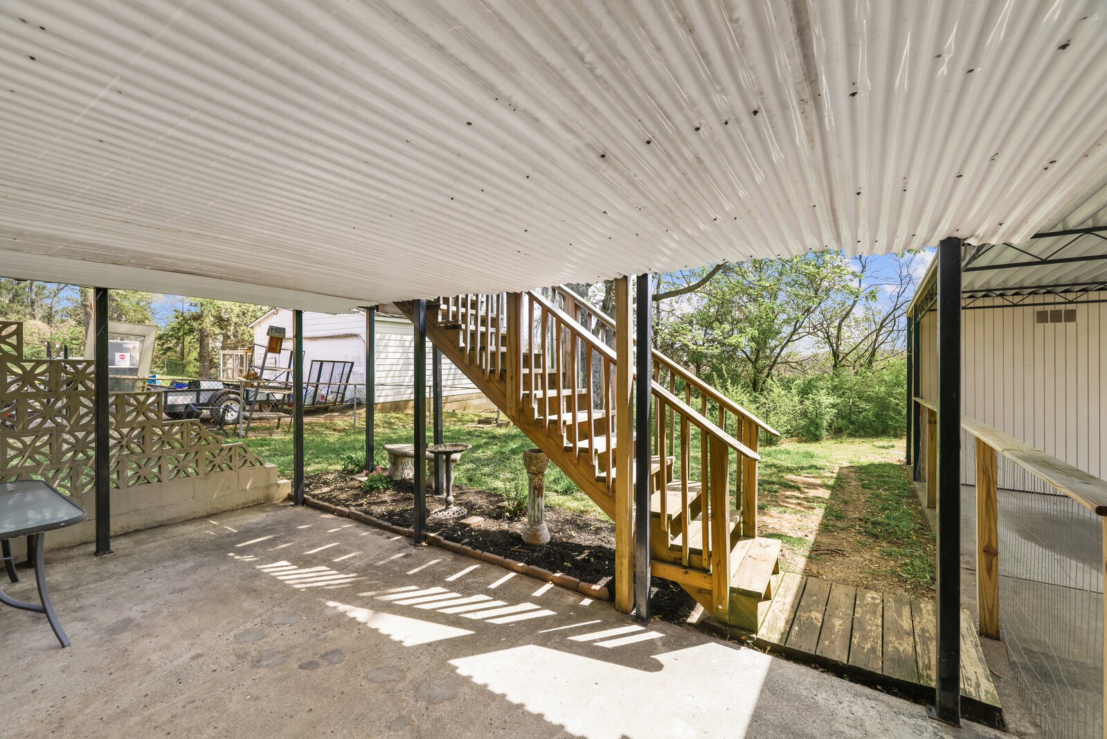 4832 Bowfield Dr