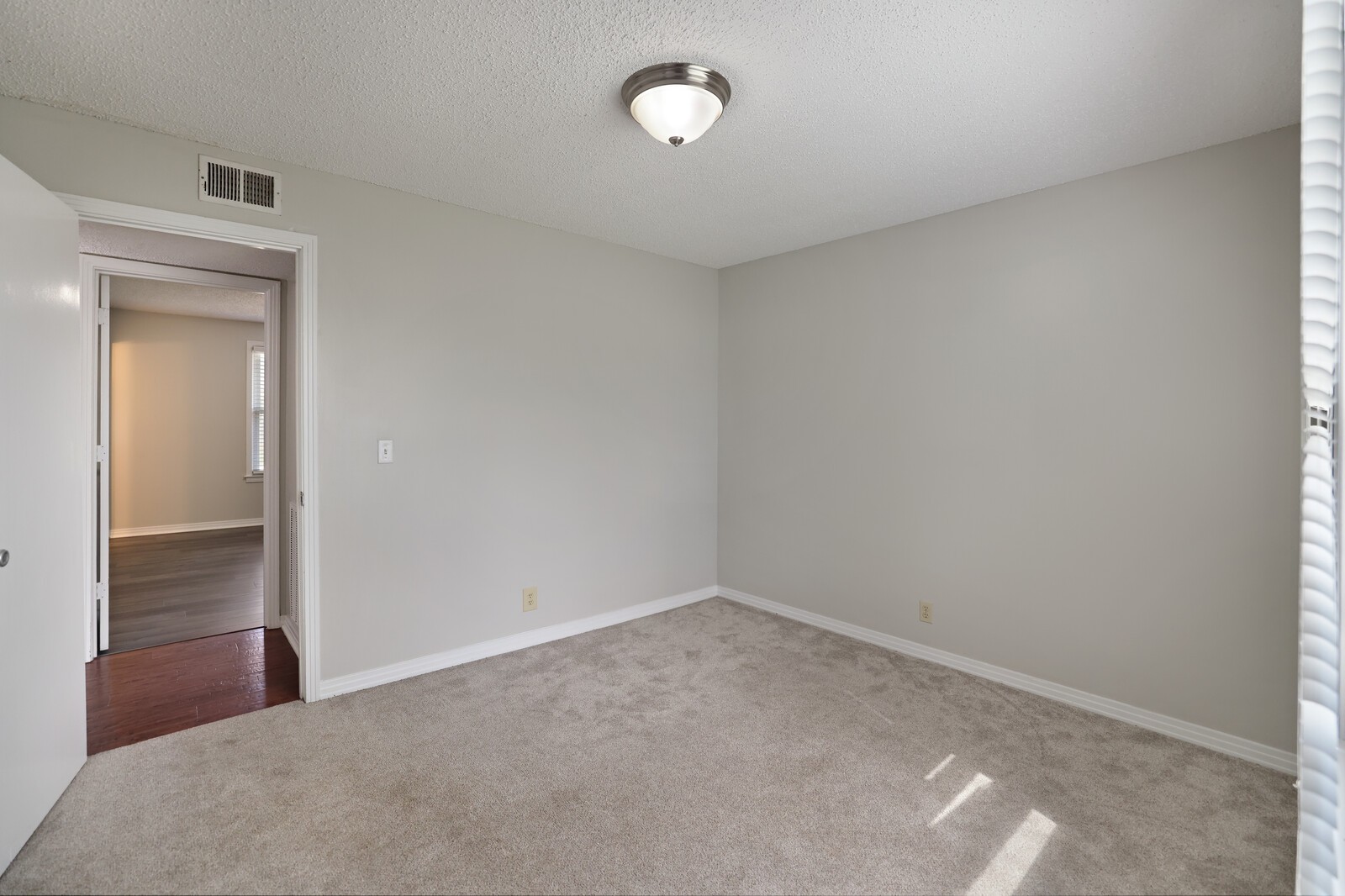 169 Timberlake Dr