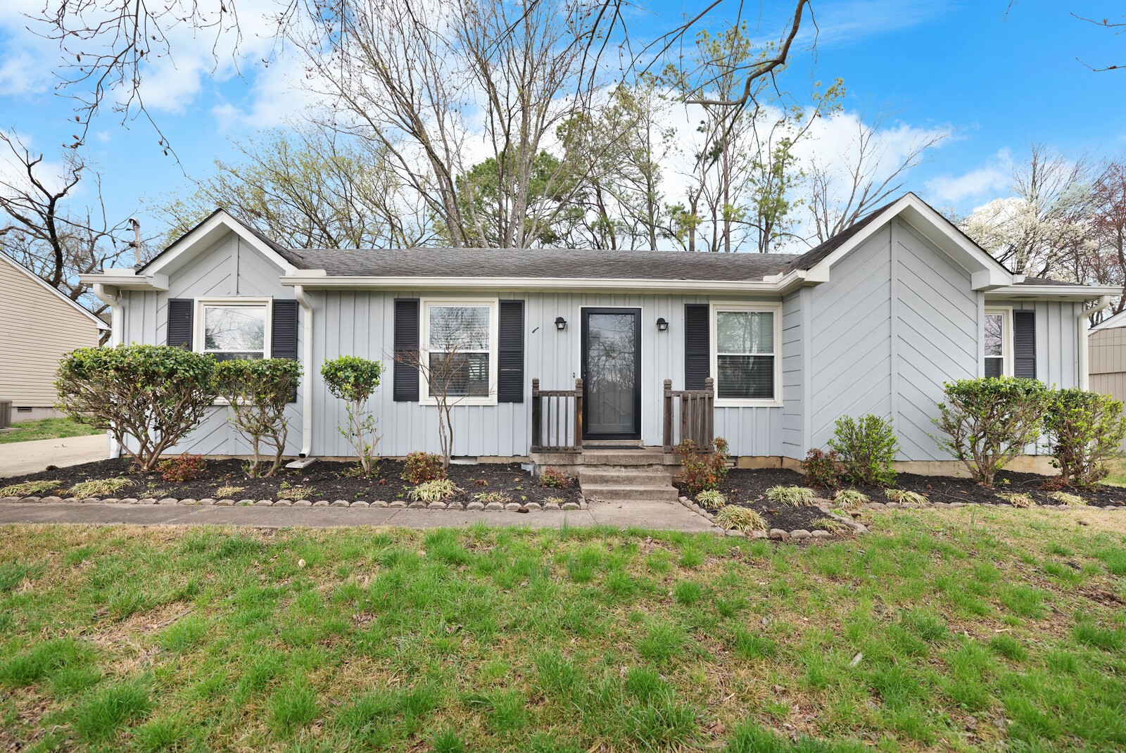 169 Timberlake Dr