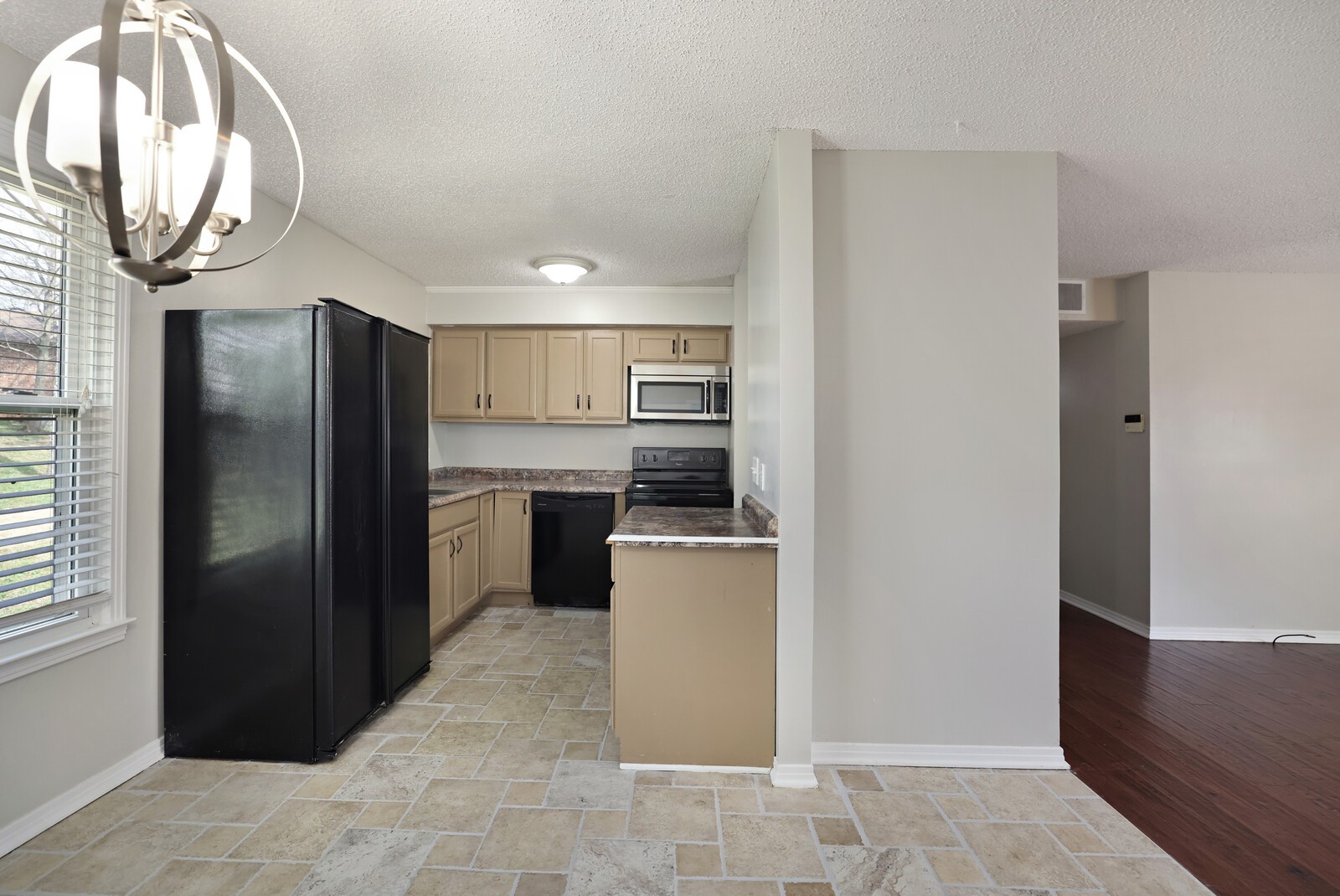 169 Timberlake Dr