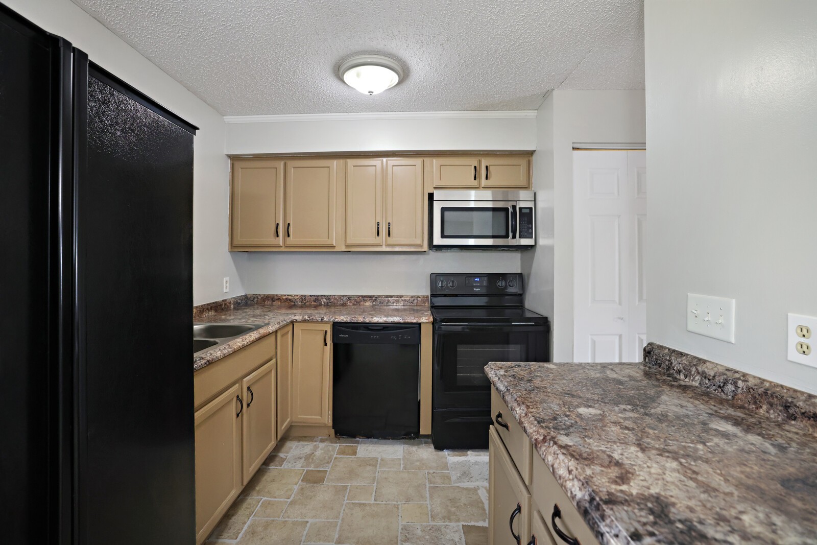 169 Timberlake Dr