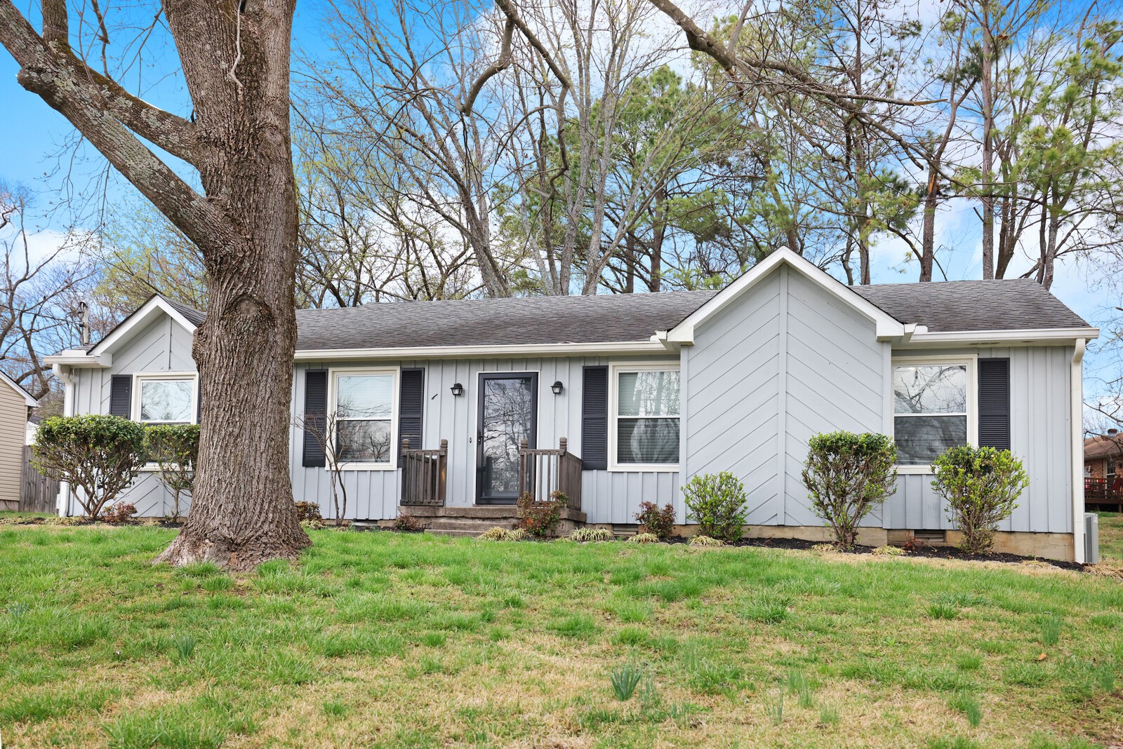 169 Timberlake Dr