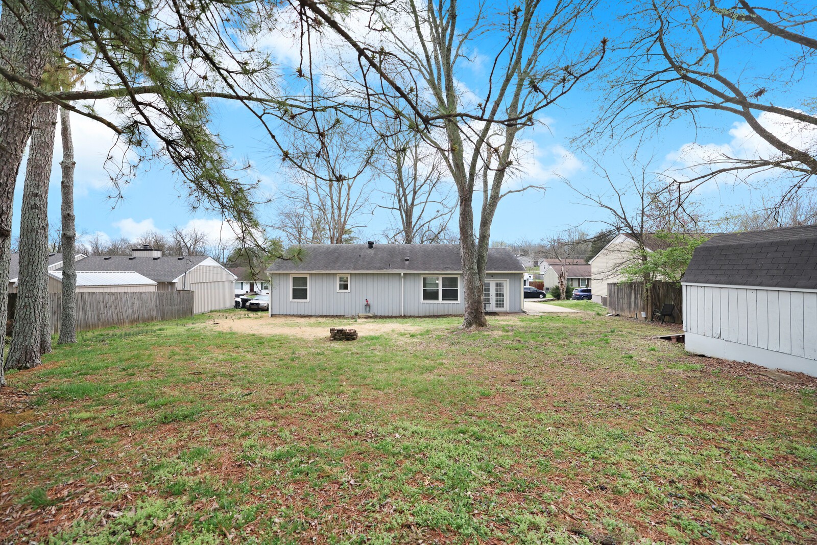 169 Timberlake Dr