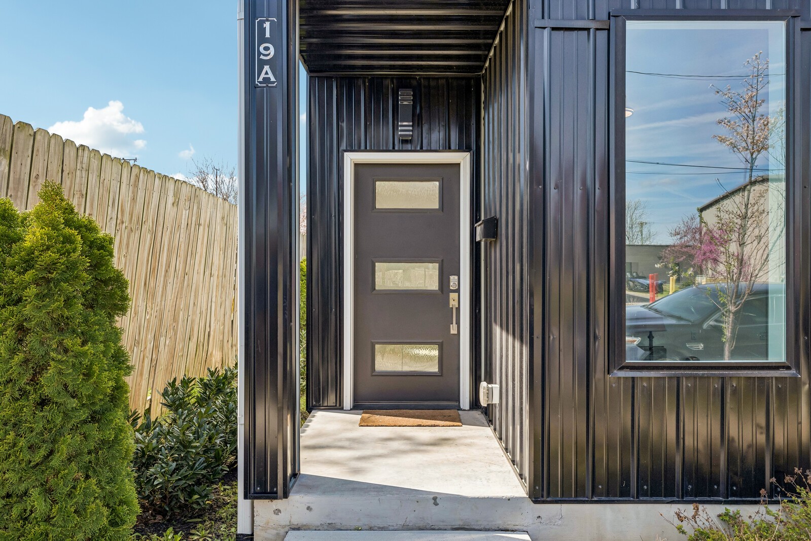 19A Keith St