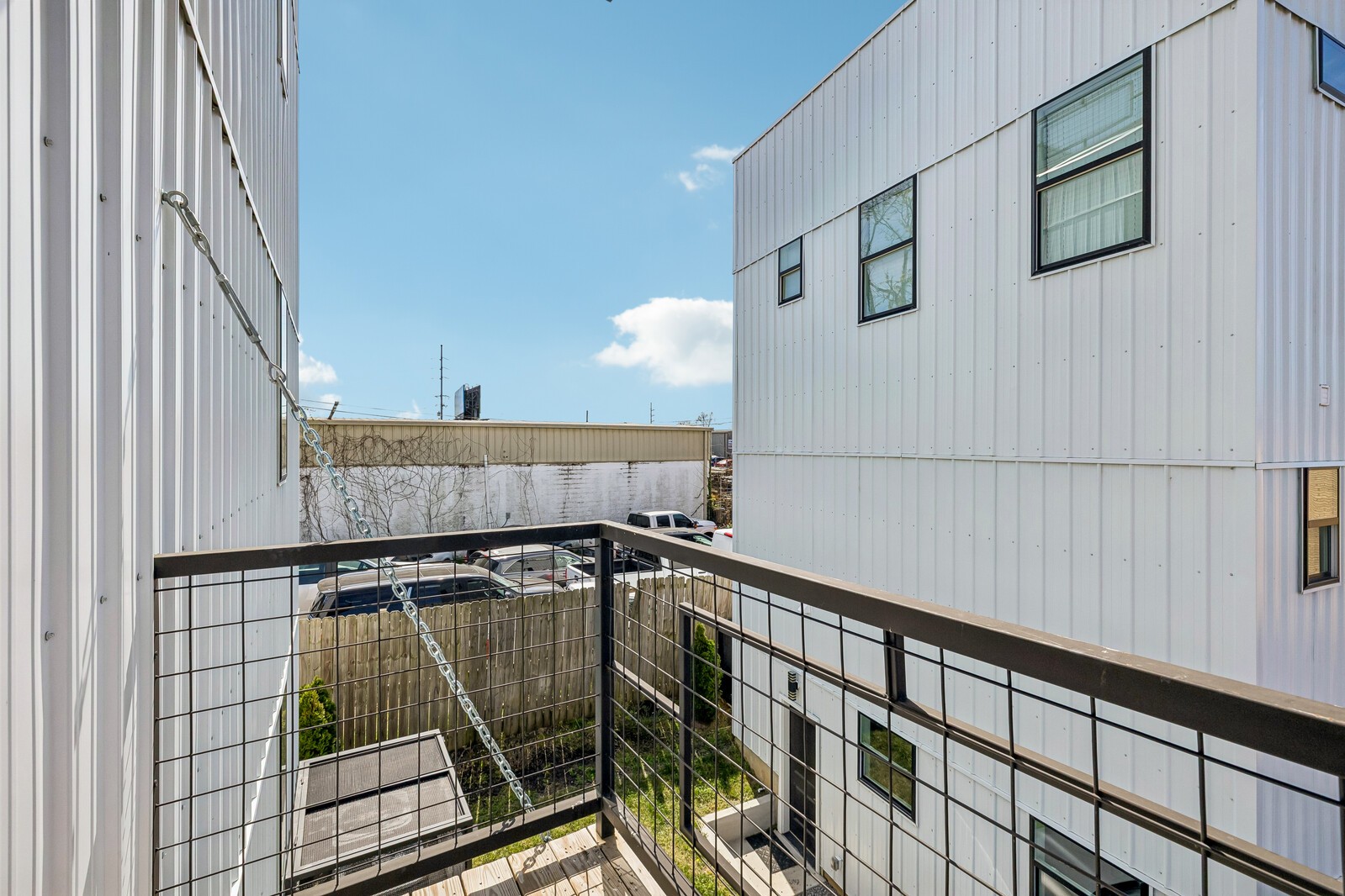 19A Keith St