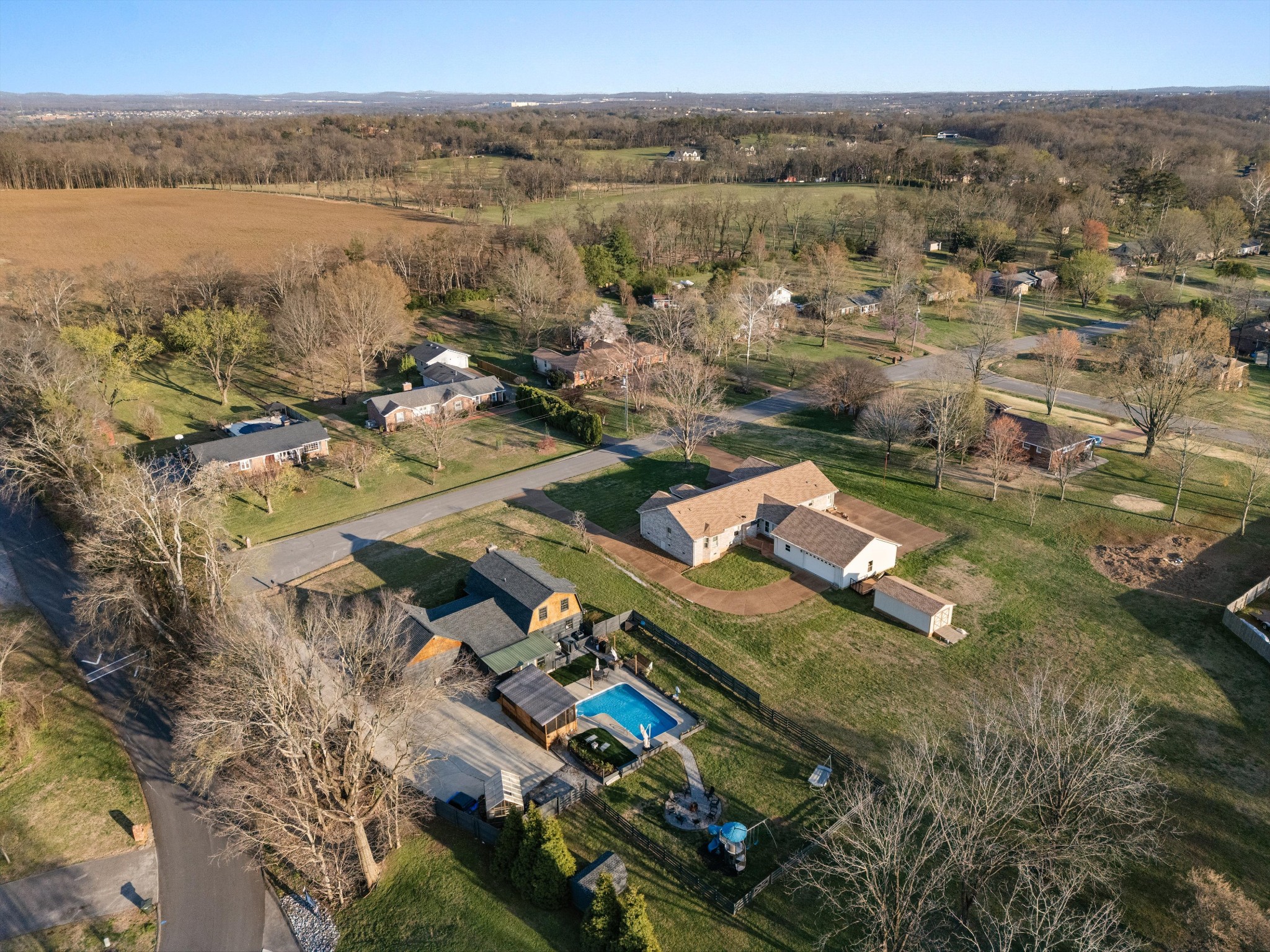 223 Hickory Trce