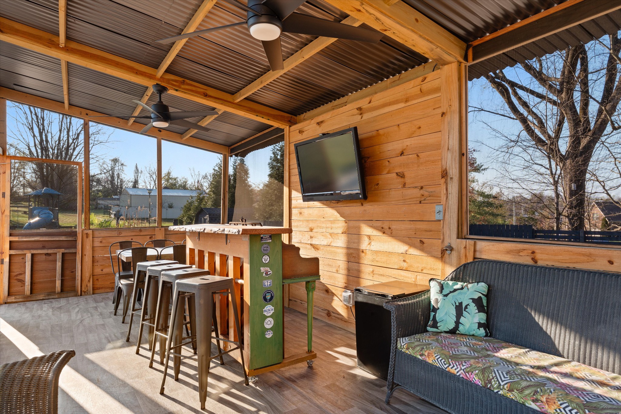 223 Hickory Trce