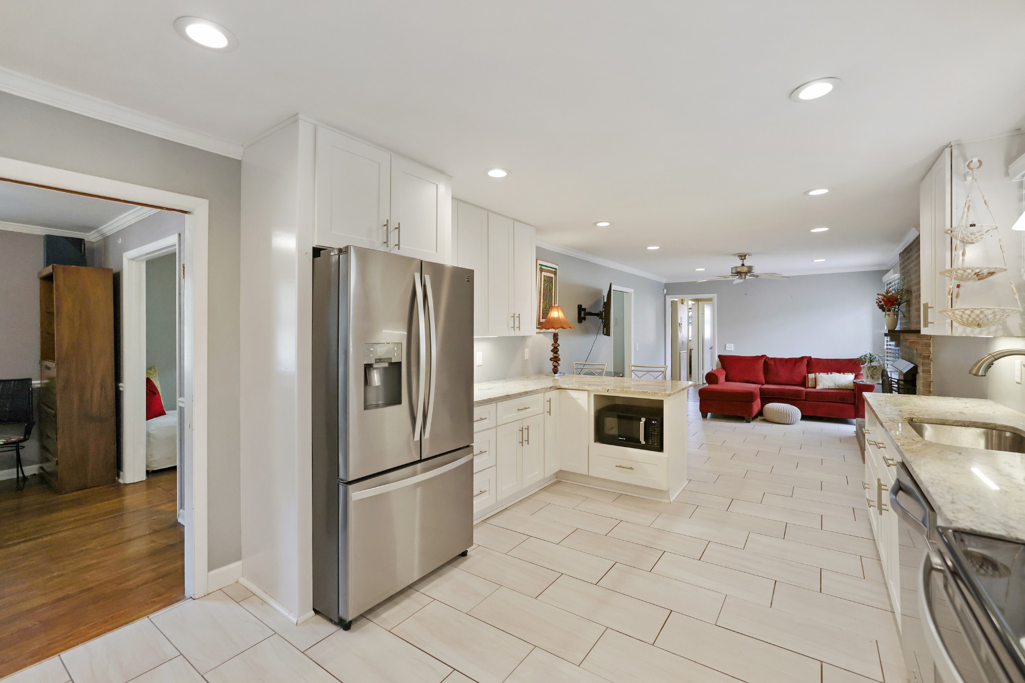 678 Brewer Dr