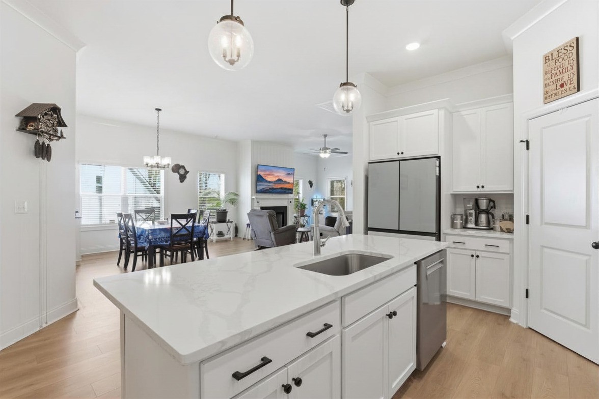 3072 Wiltshire Park Pl