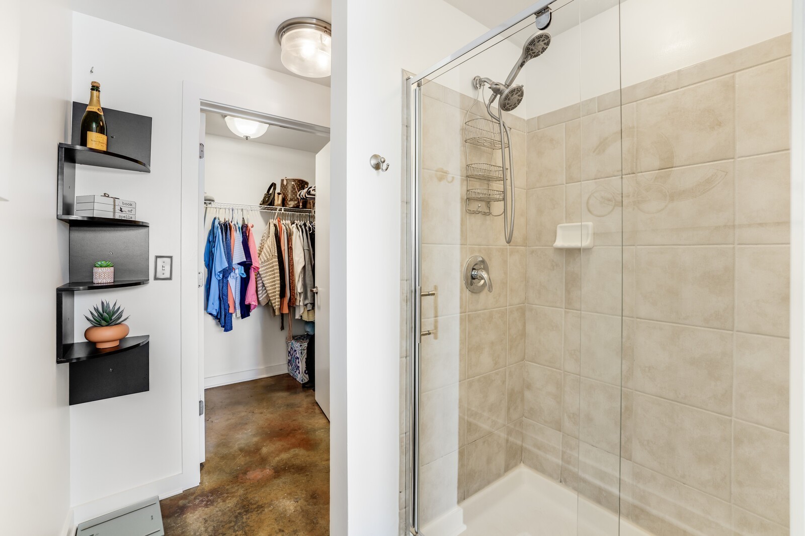 1803 Broadway Unit: 625