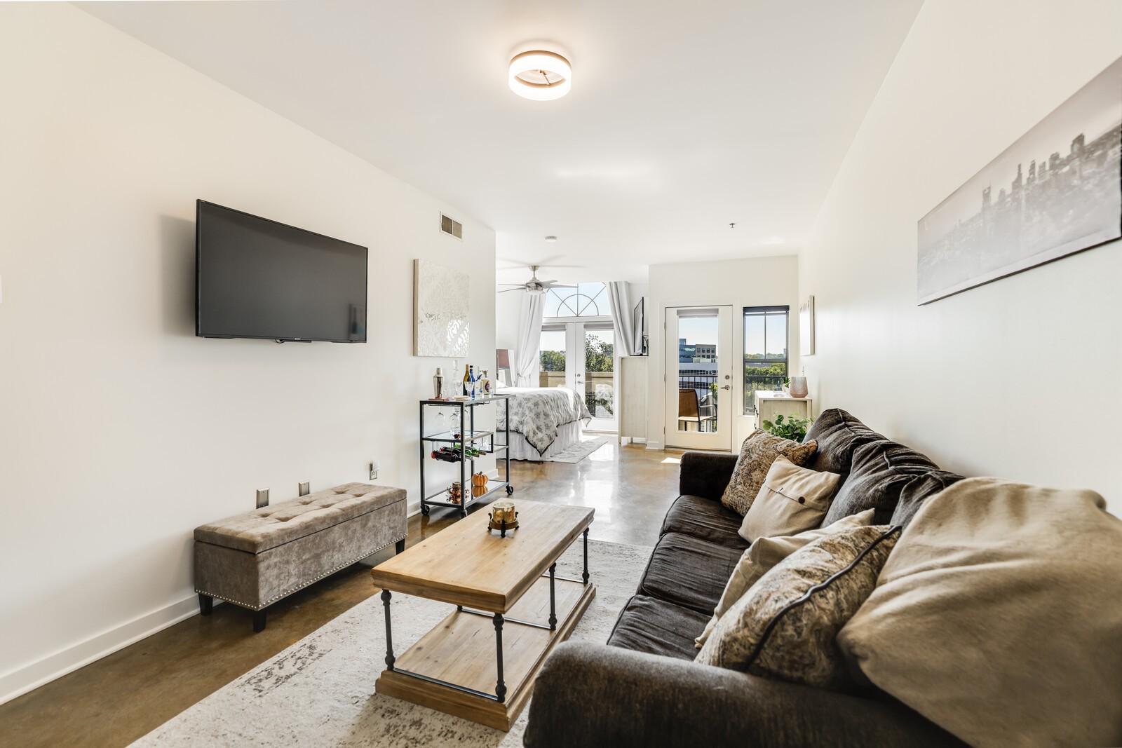 1803 Broadway Unit: 625