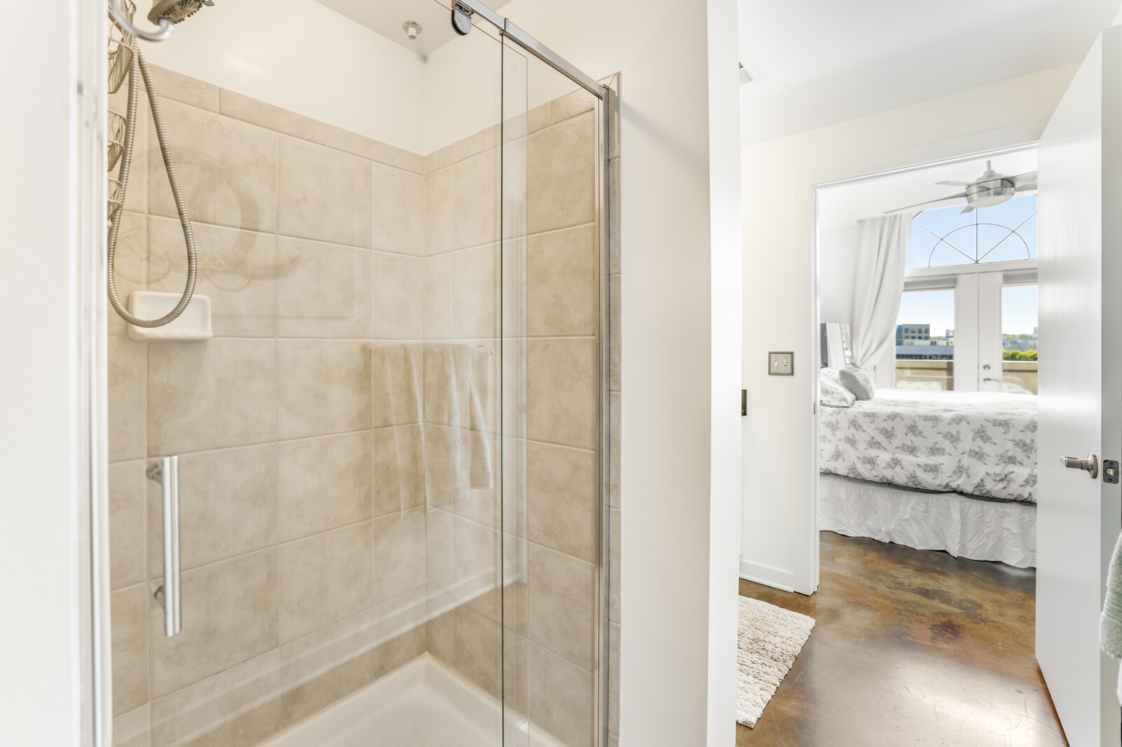 1803 Broadway Unit: 625