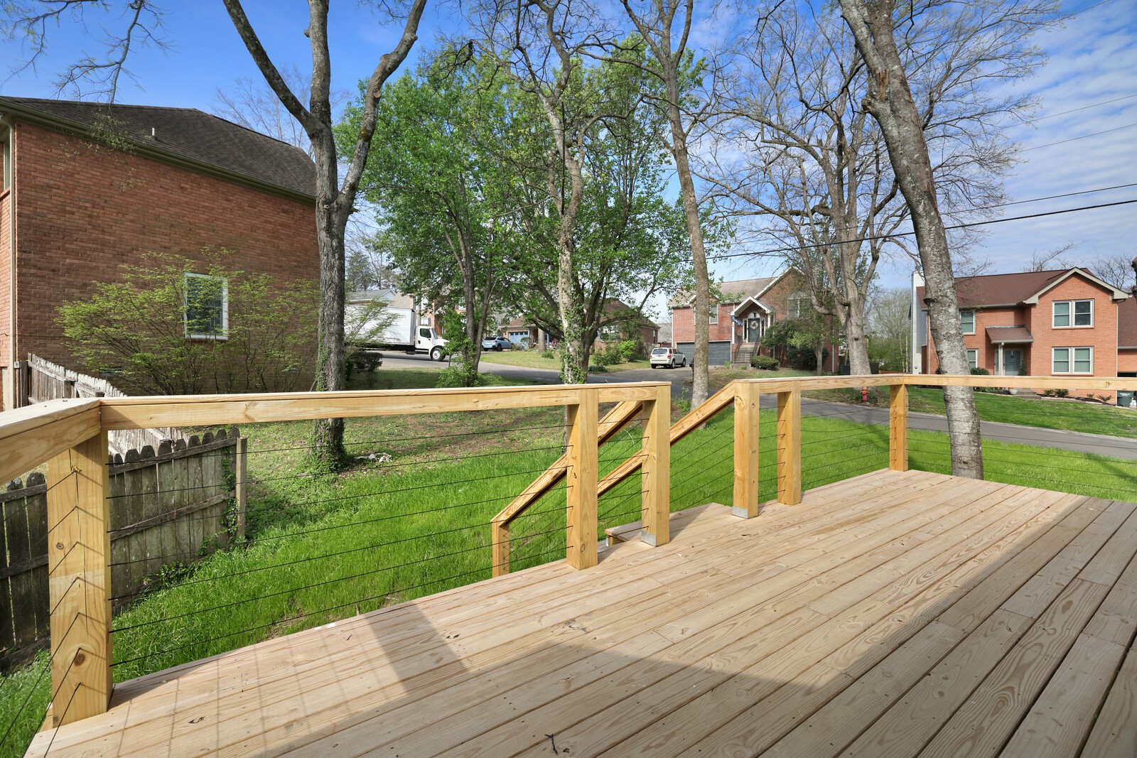 800 Carlisle Ct, N