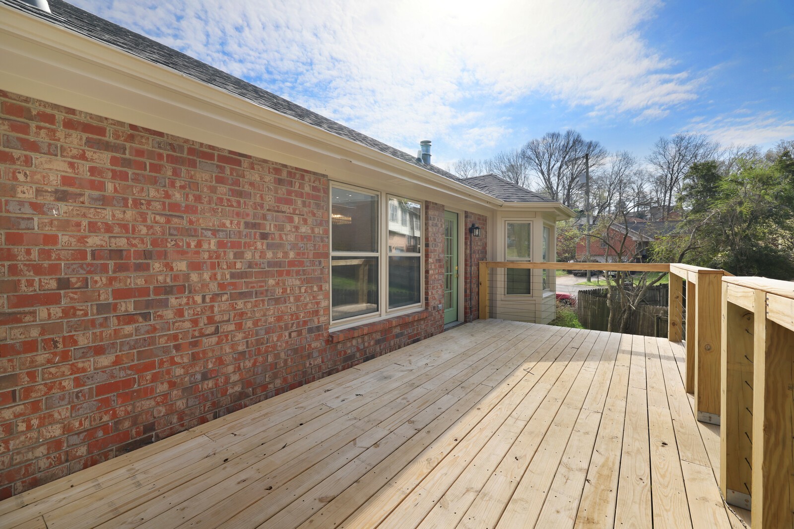 800 Carlisle Ct, N