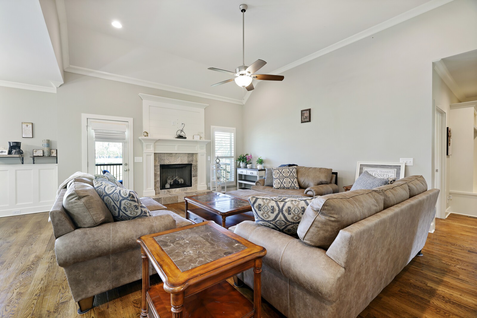 65 Cherokee Dock Rd