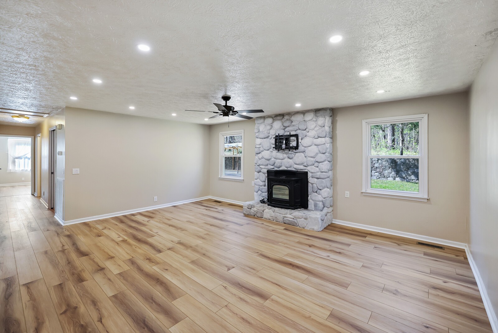 3363 Tyree Springs Rd