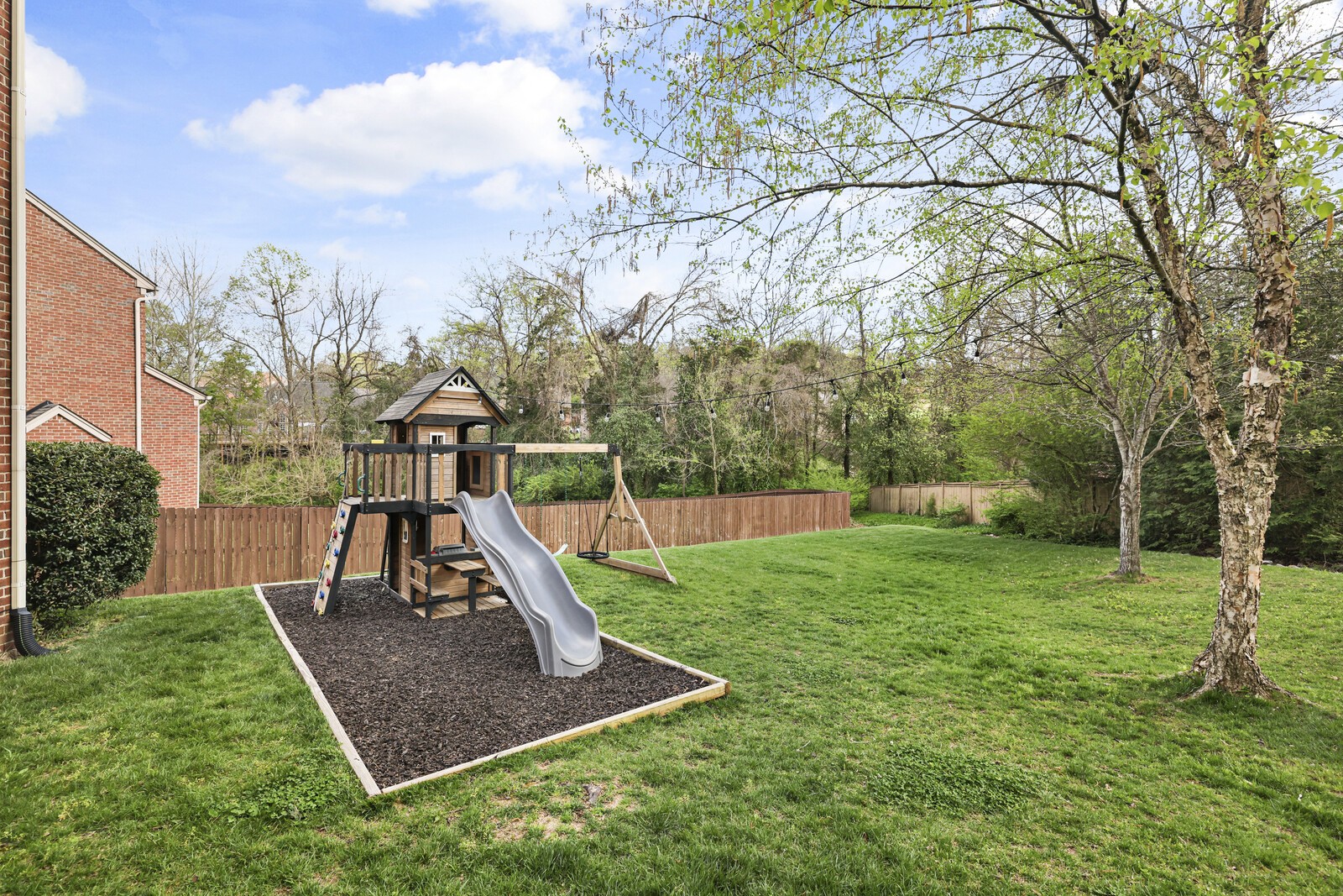 1412 Beech Hollow Ct