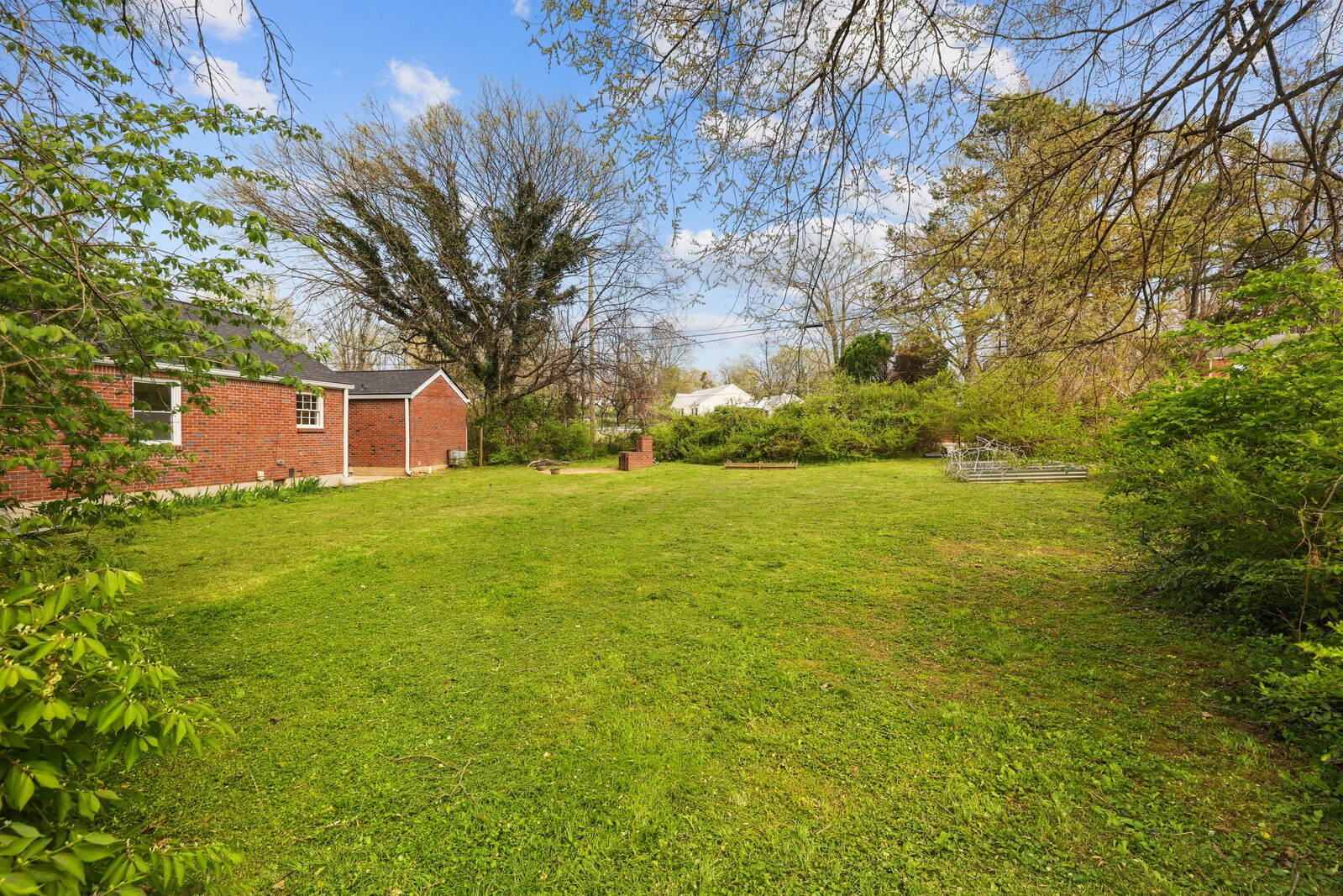 705 Drummond Dr
