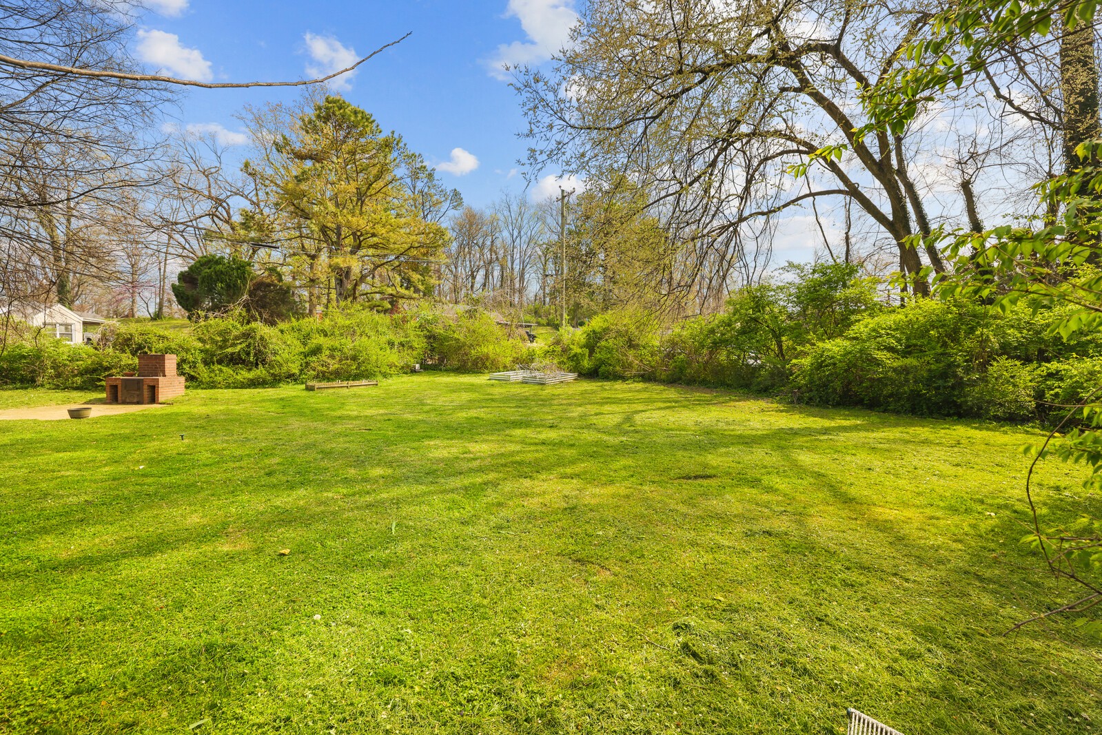 705 Drummond Dr