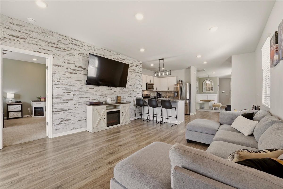 2303 Tintern Rd