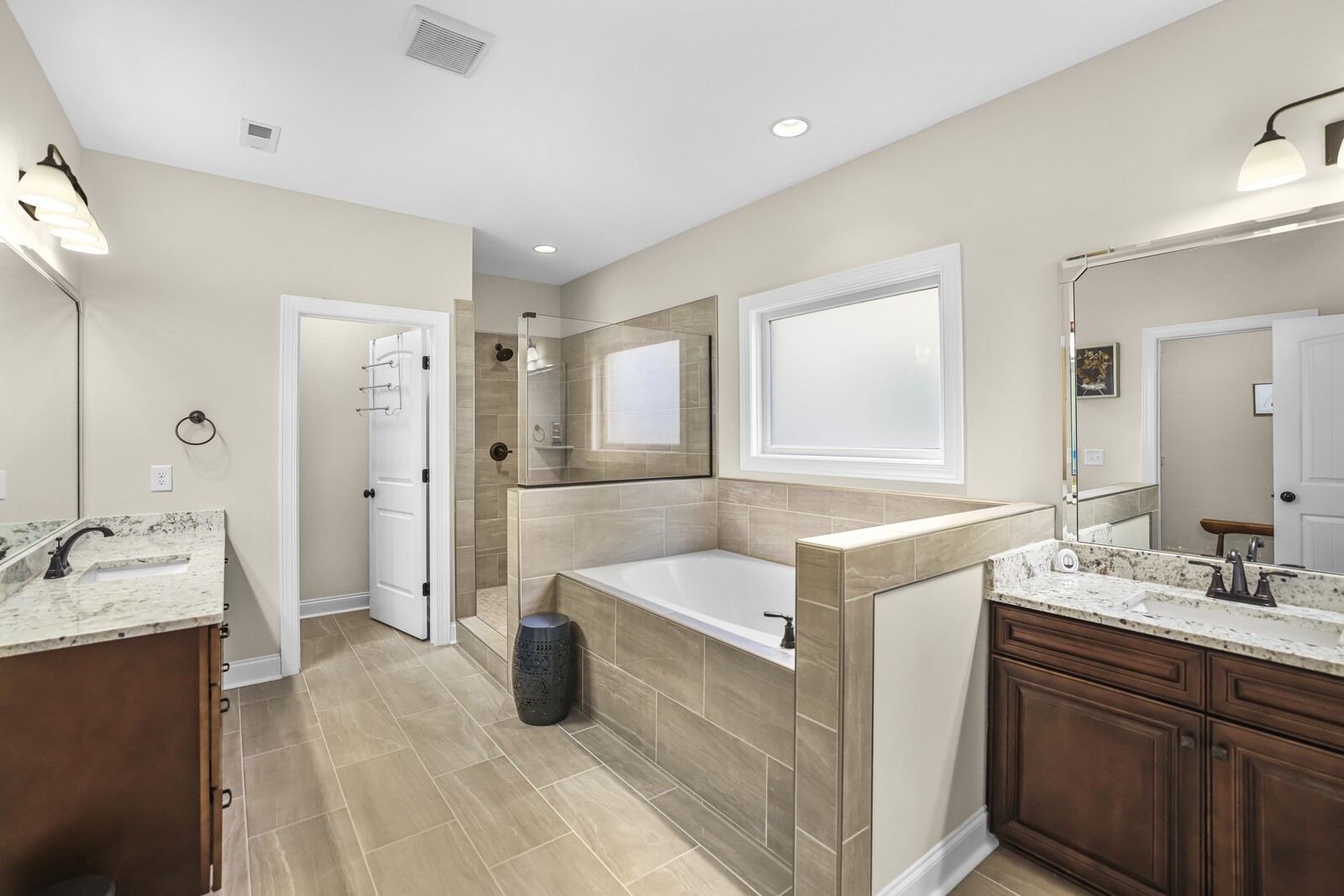 7157 Silverwood Trl