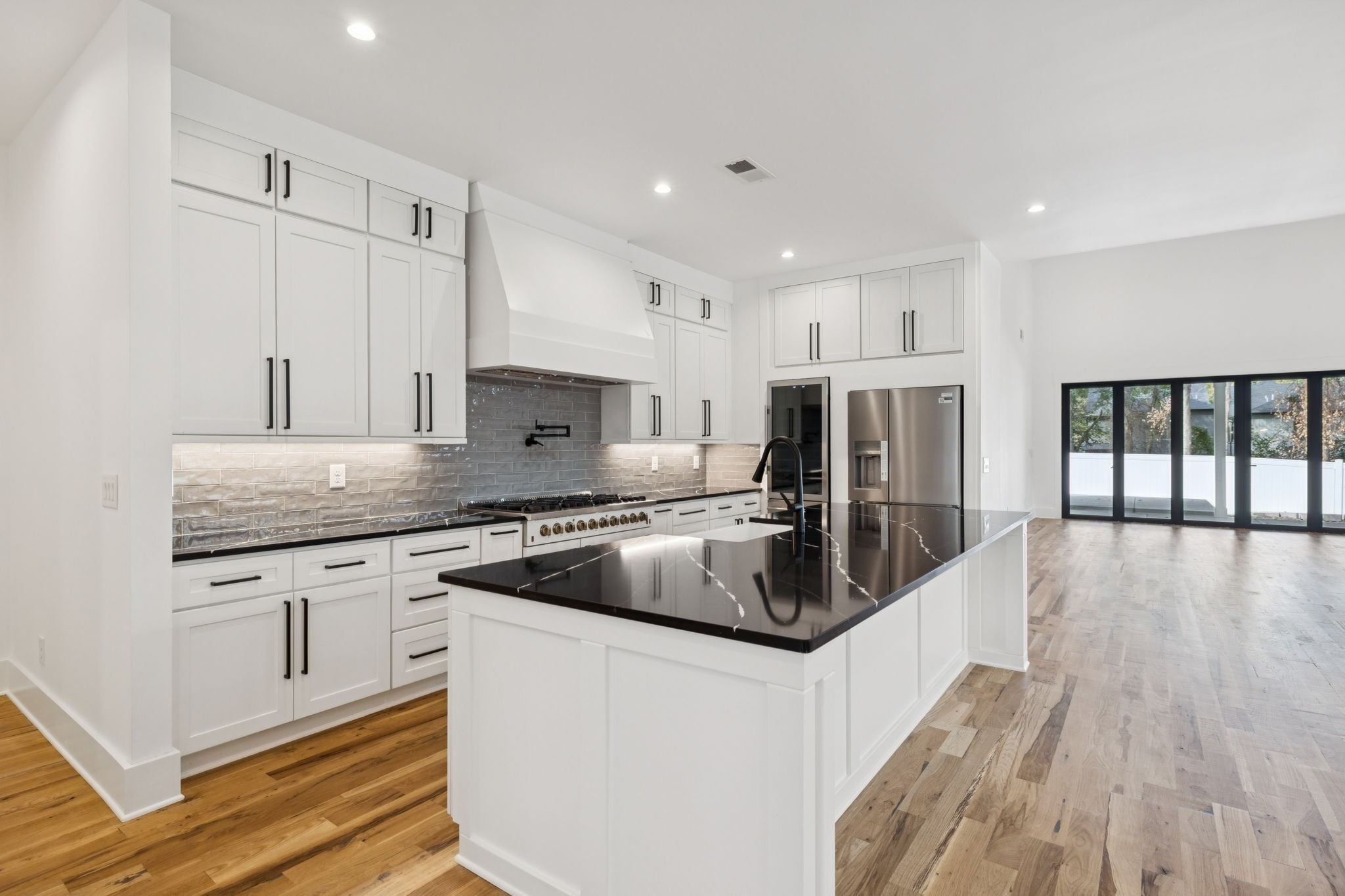 1114 Caldwell Ln