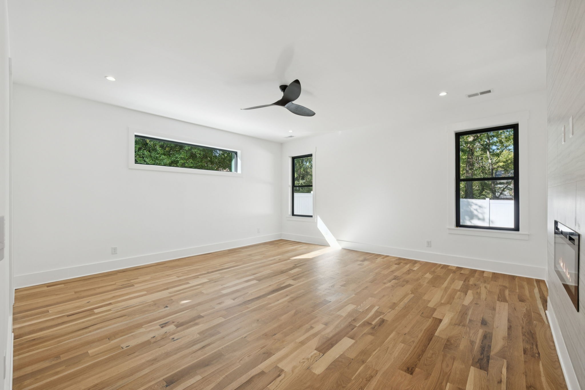 1114 Caldwell Ln