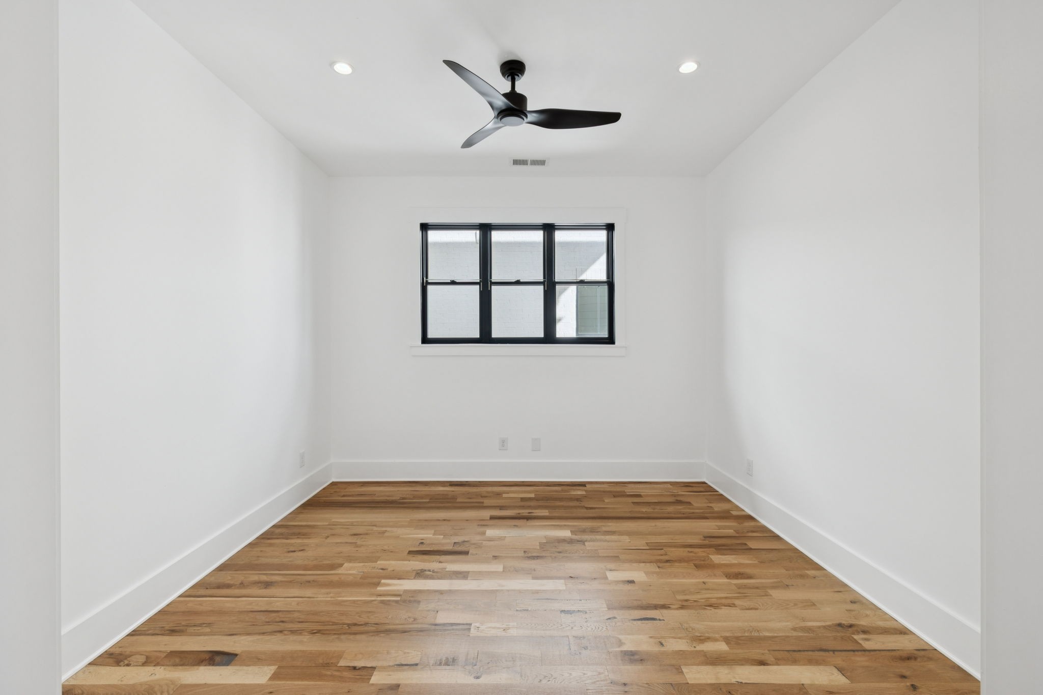 1114 Caldwell Ln
