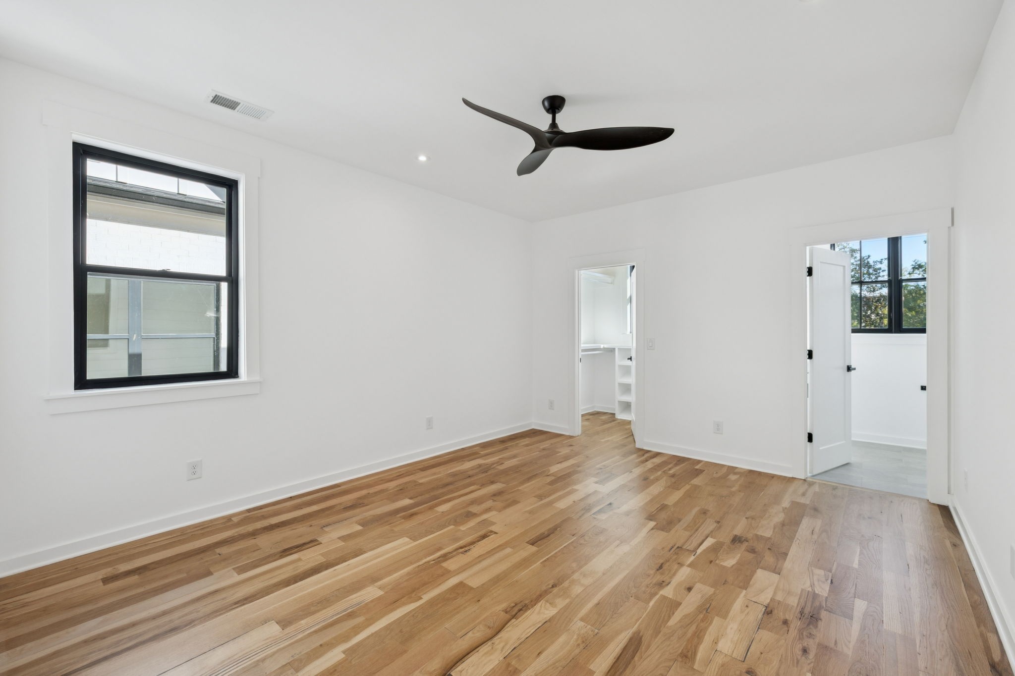 1114 Caldwell Ln