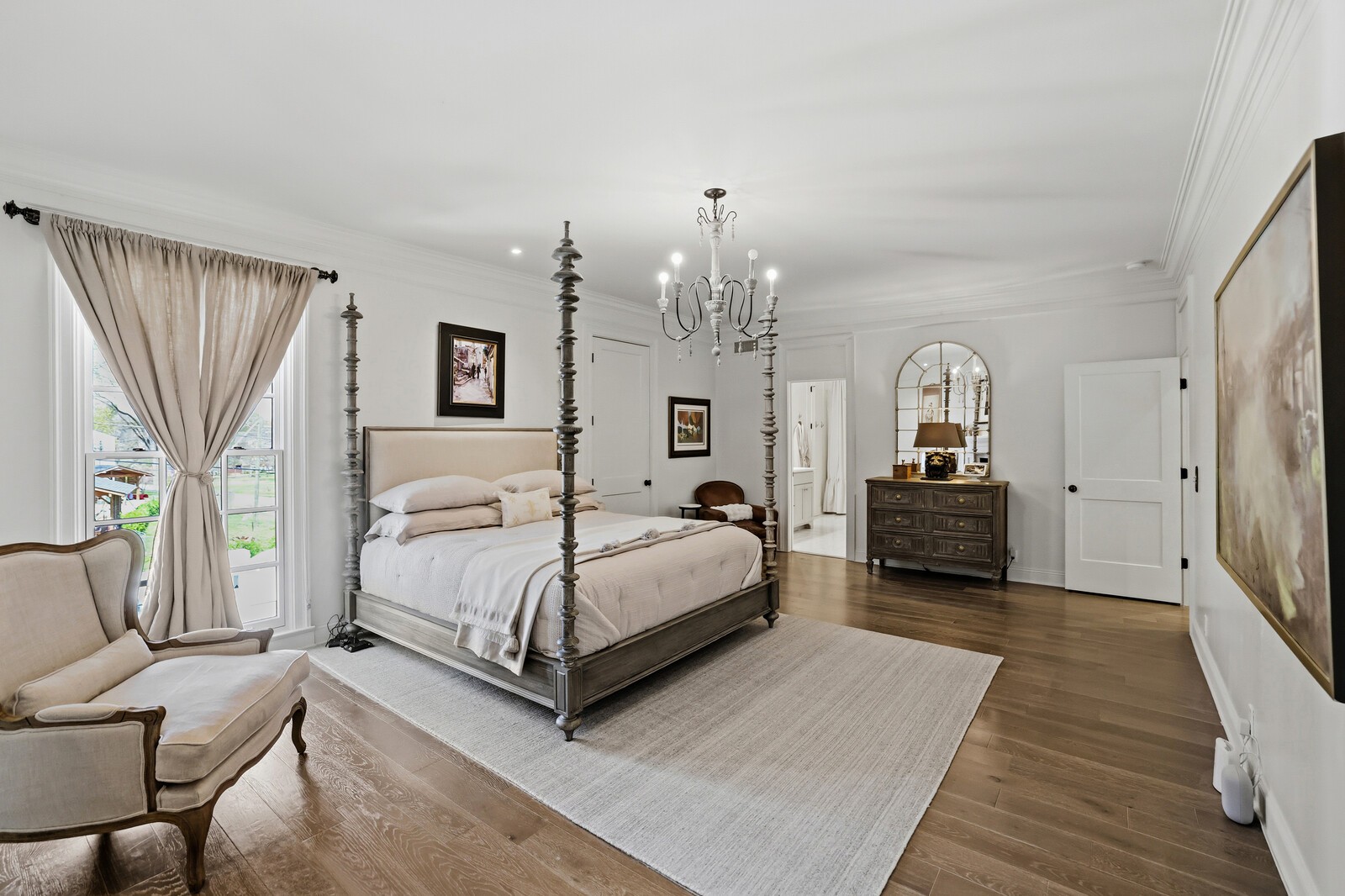 2126 Golf Club Ln