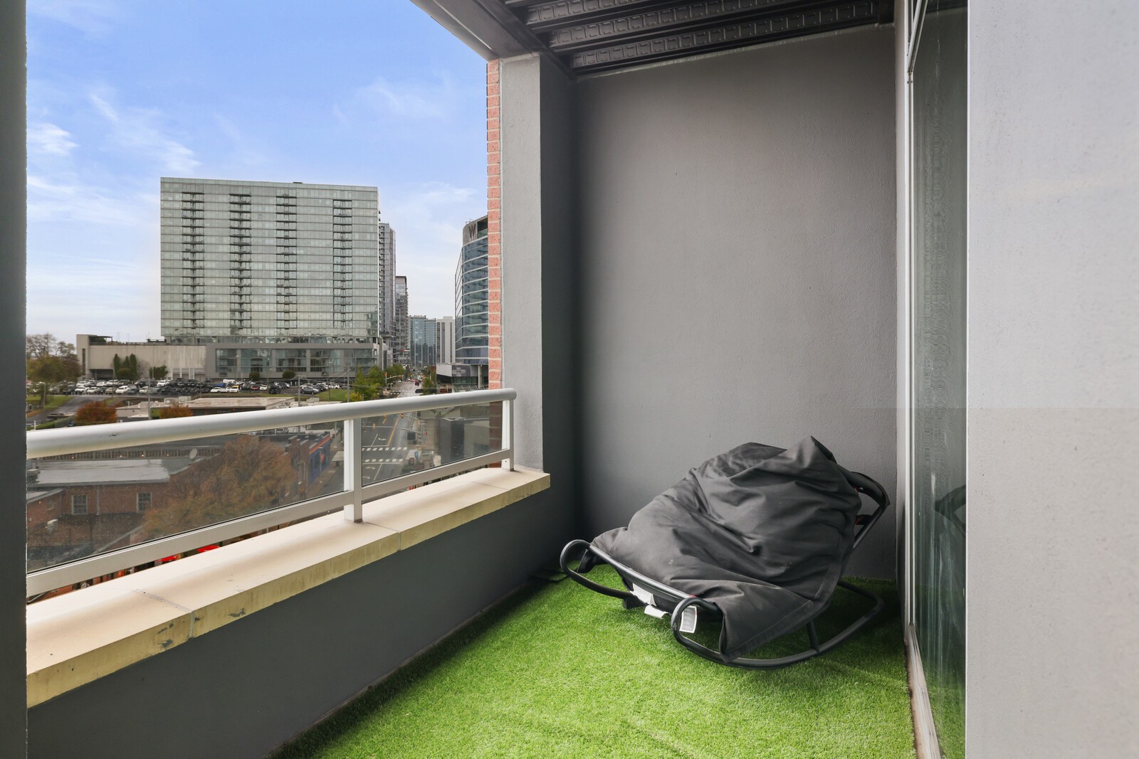 600 12th Ave, S Unit: 629