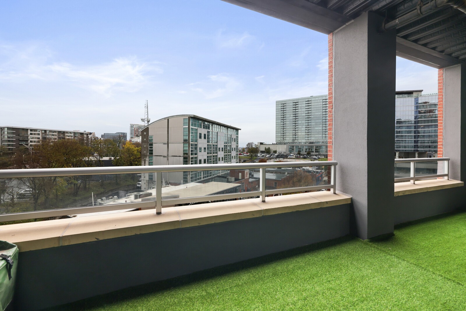 600 12th Ave, S Unit: 629