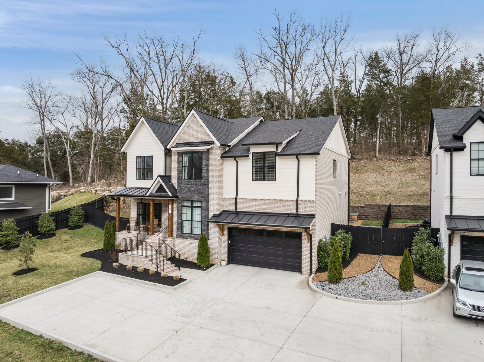 7674 Sawyer Brown Rd