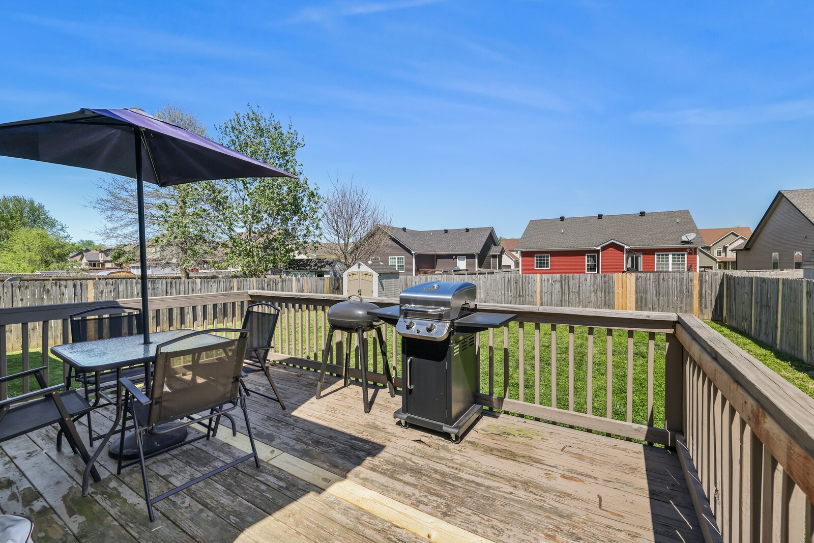 525 Oakmont Dr