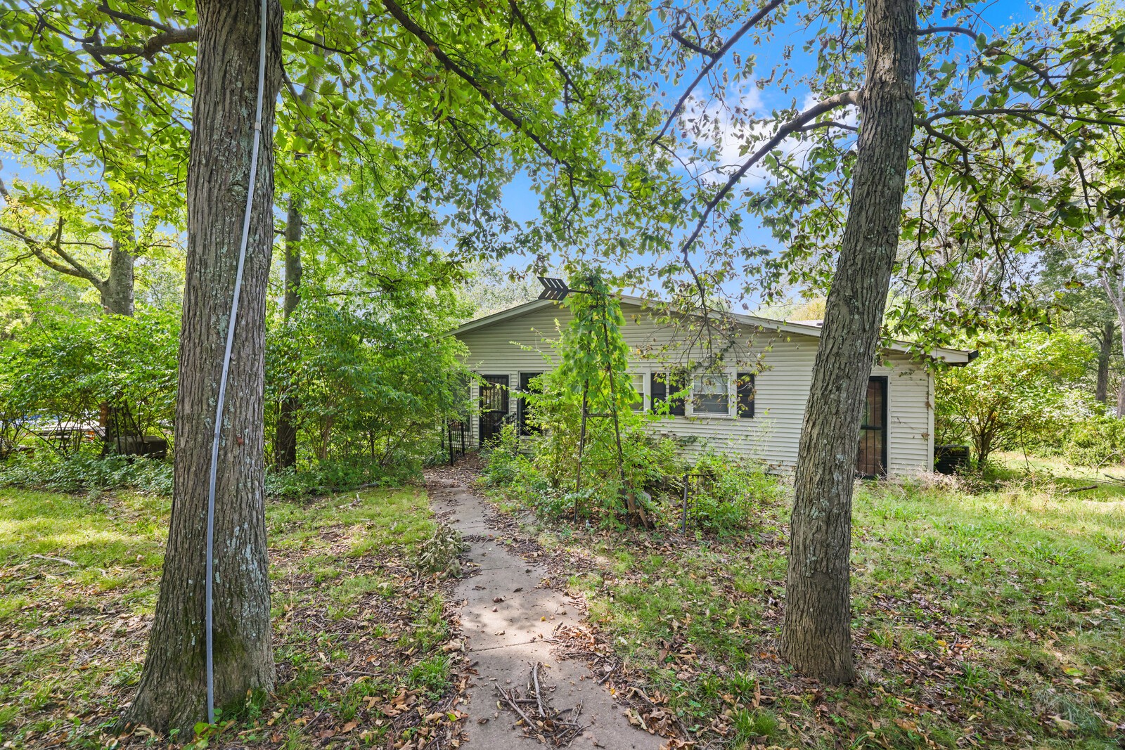 2516 Old Smith Springs Rd